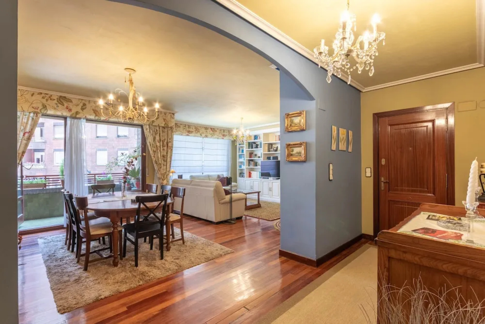 Muy espacioso - Campo Volantín Garaje