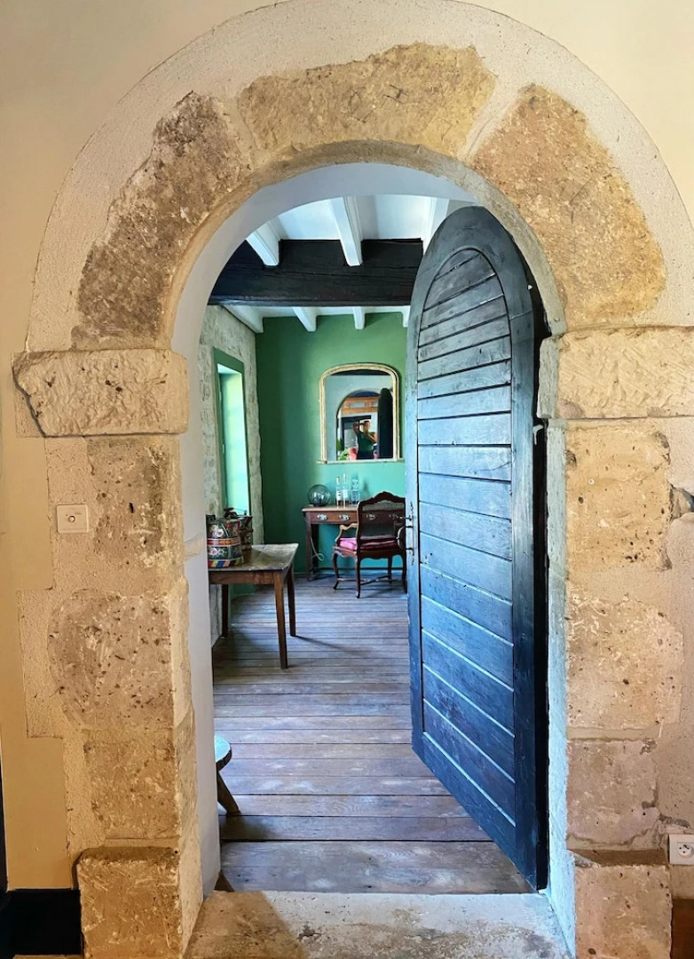 House With 6 Bedrooms in Montignac-charente, With Private Pool, Enclos