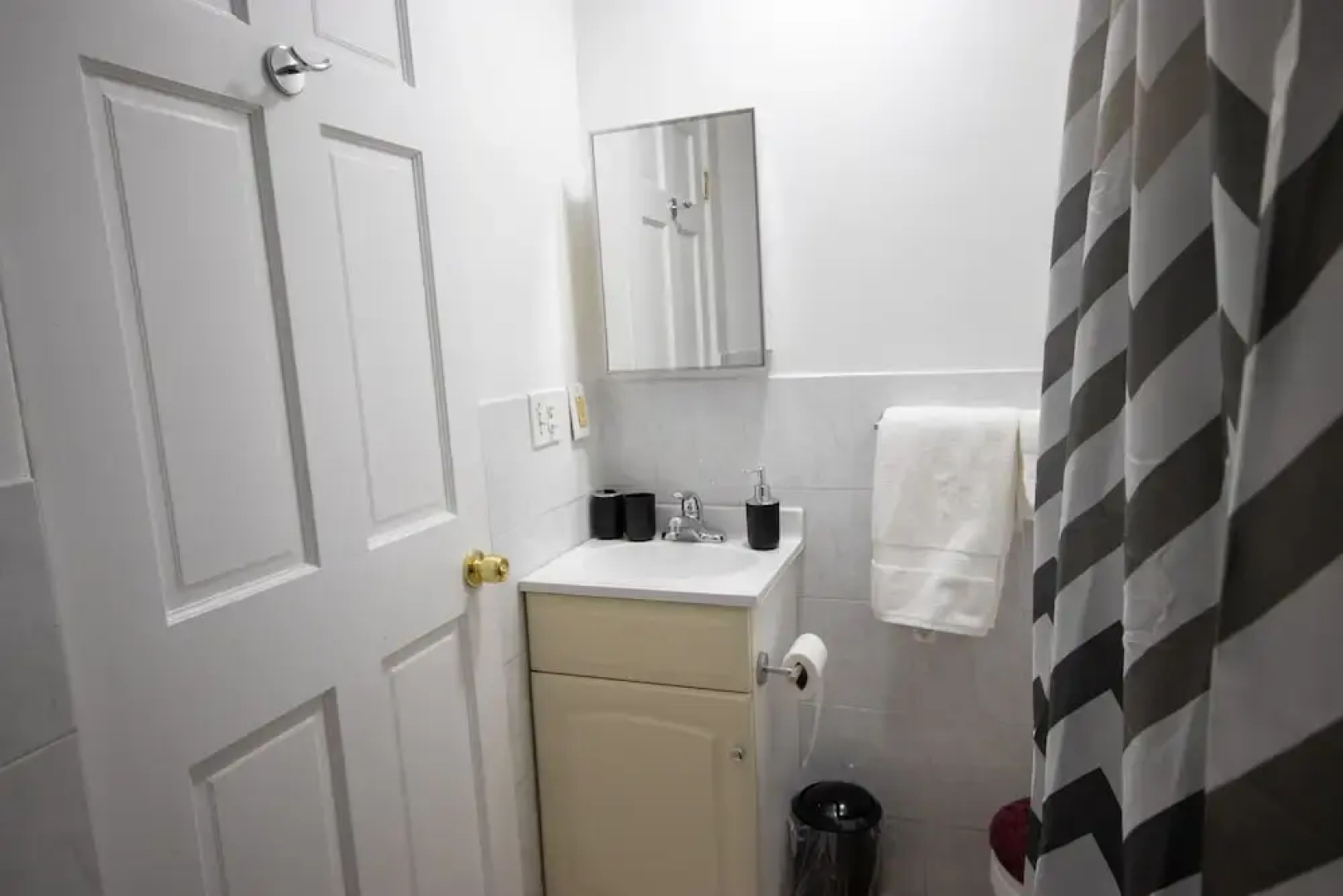 Mins From NYC - Spacious & Family Friendly - Heart of Hoboken