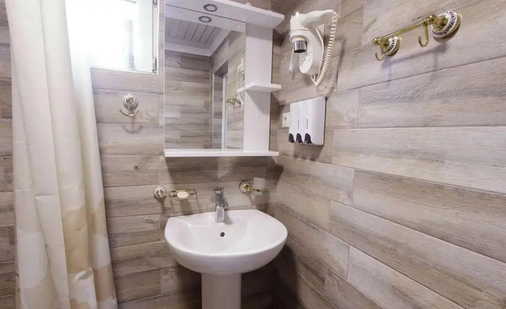 Коттедж Сердце гор 5