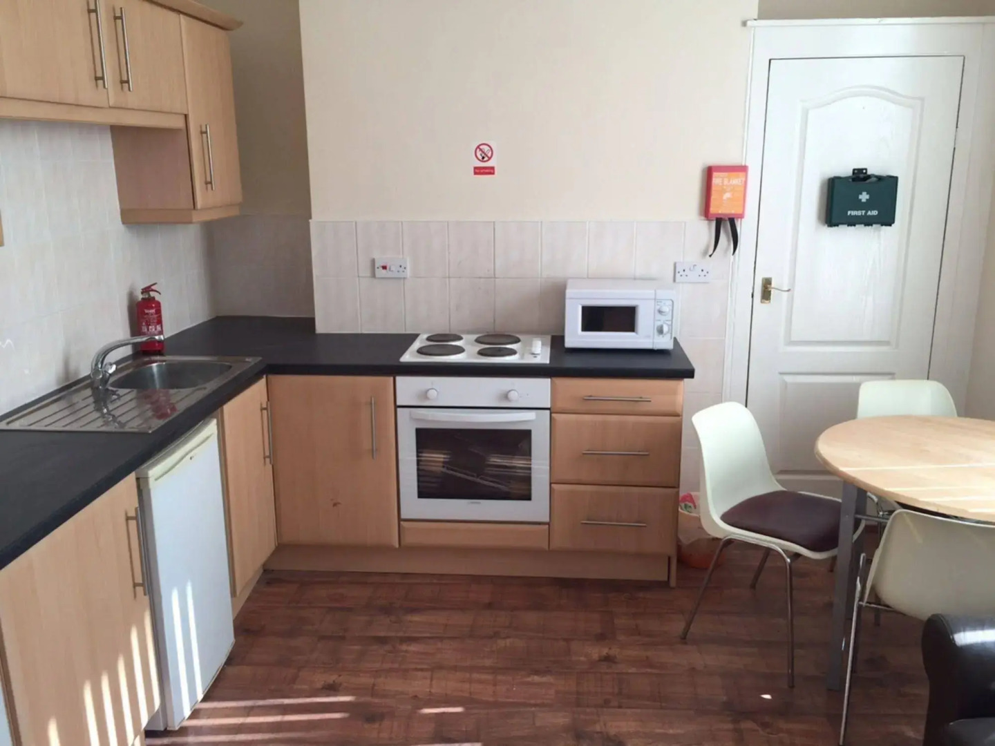 The L4 Studios & Rooms