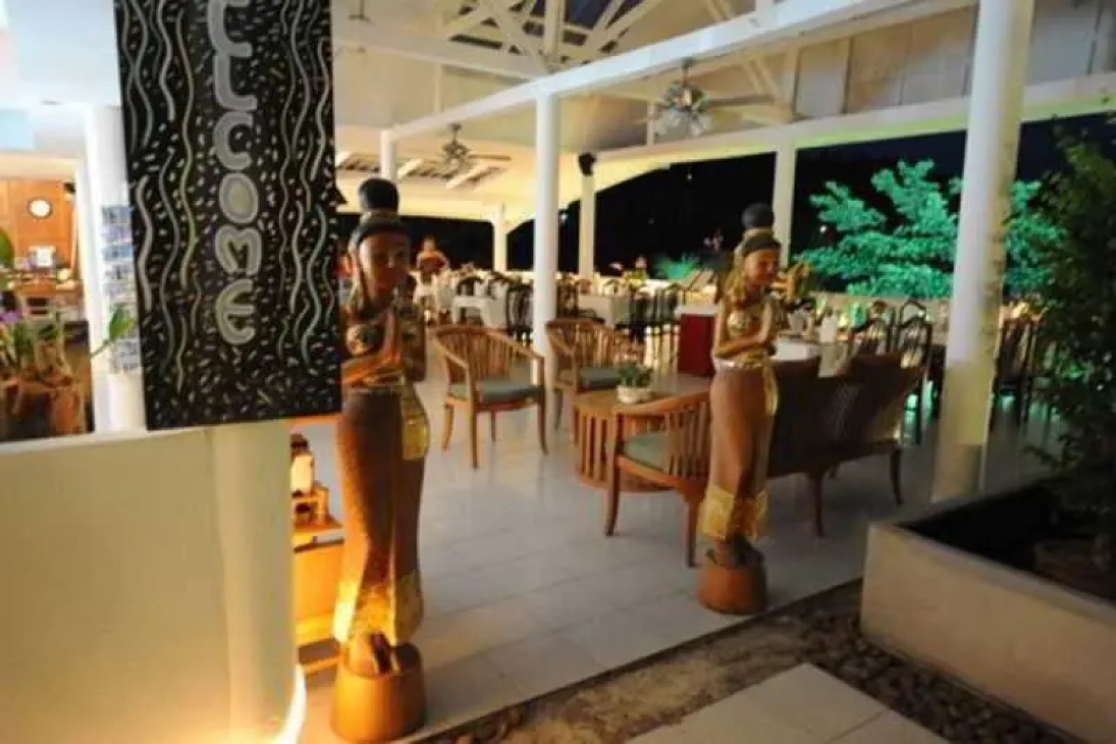 Karon Cliff Contemporary Boutique Bungalows