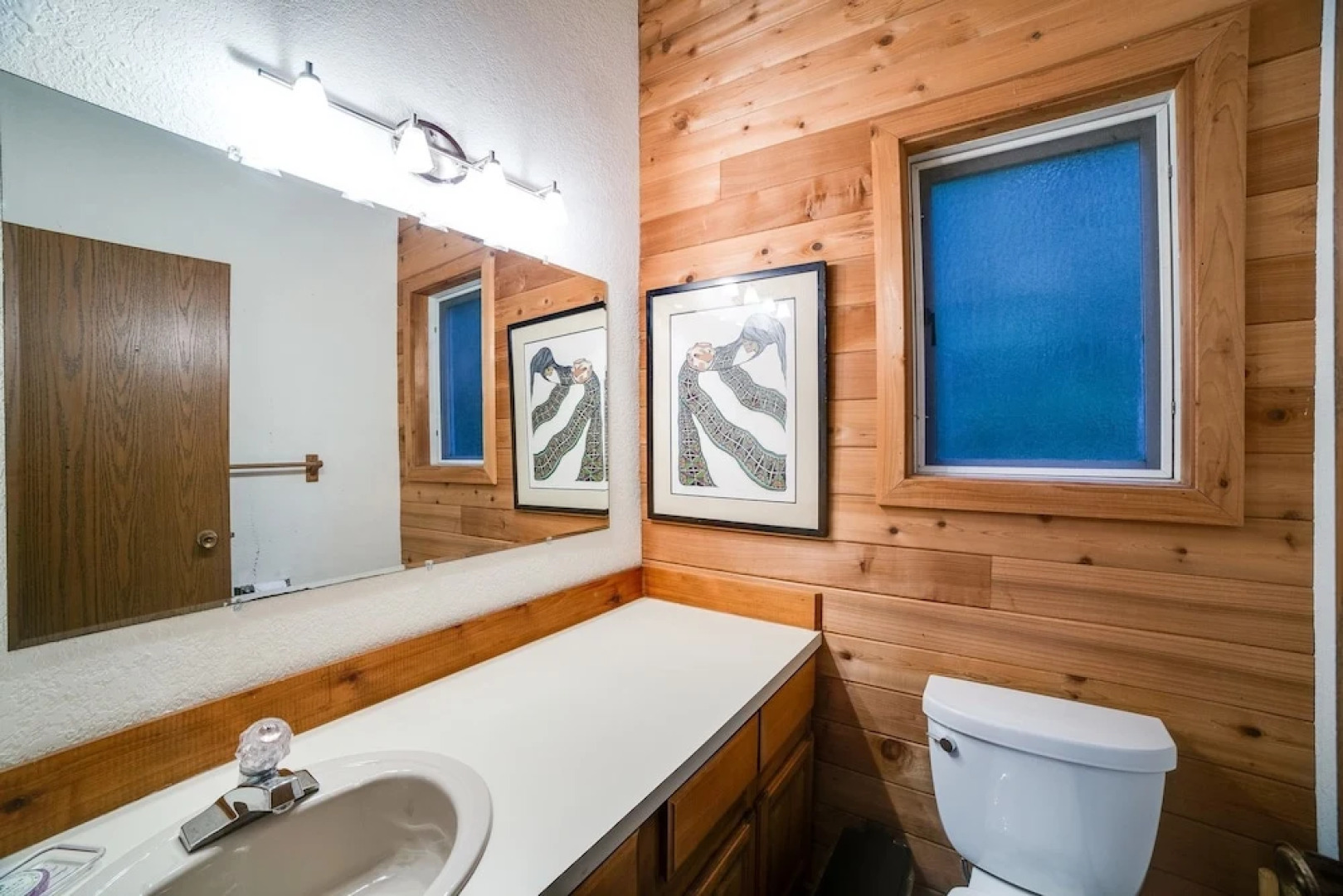 Mt. Baker Lodging Cabin 6 – Hot Tub, WiFi, Sleeps 8! by MBL
