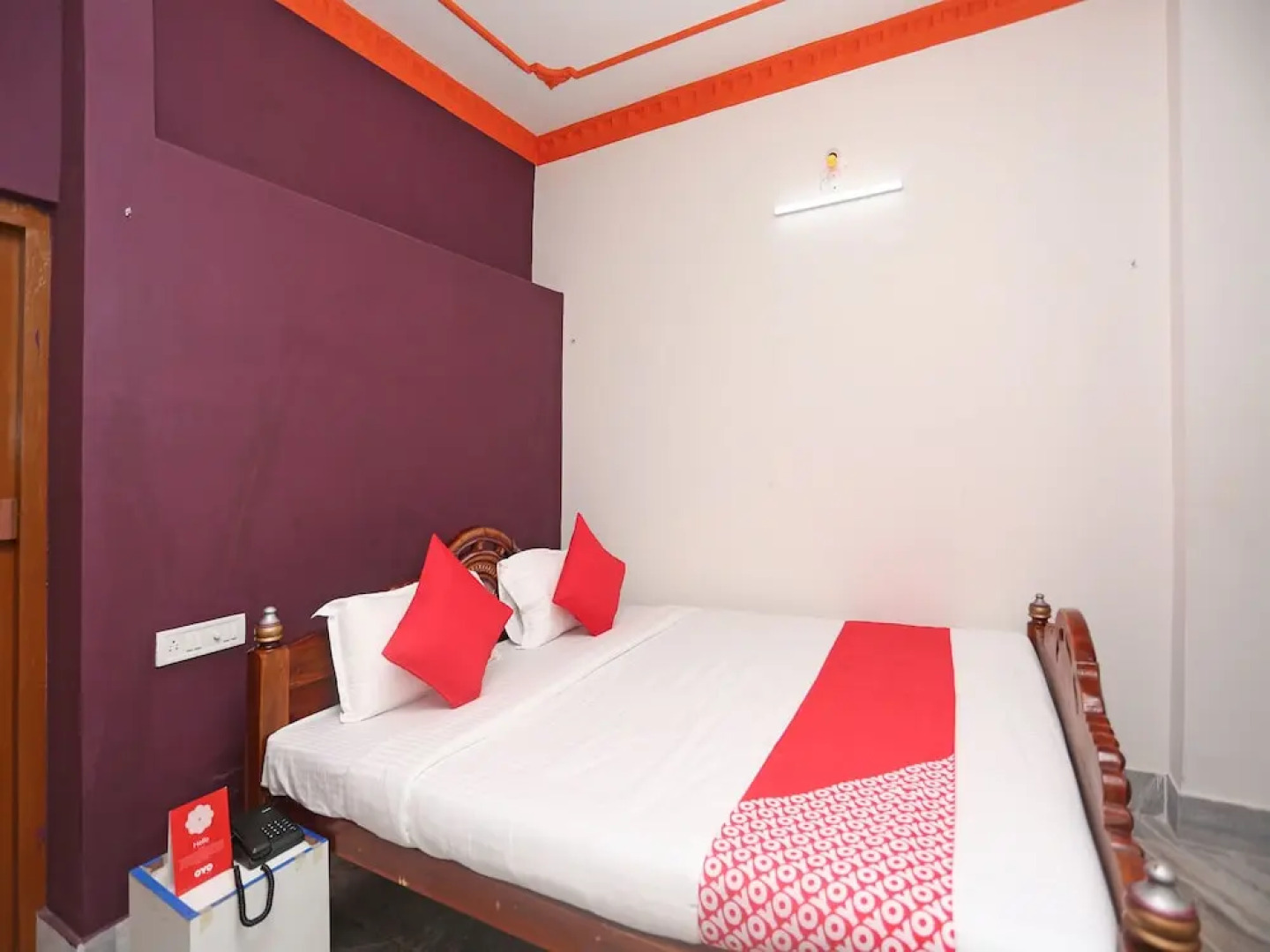 OYO 15261 Unik Beach Hotel