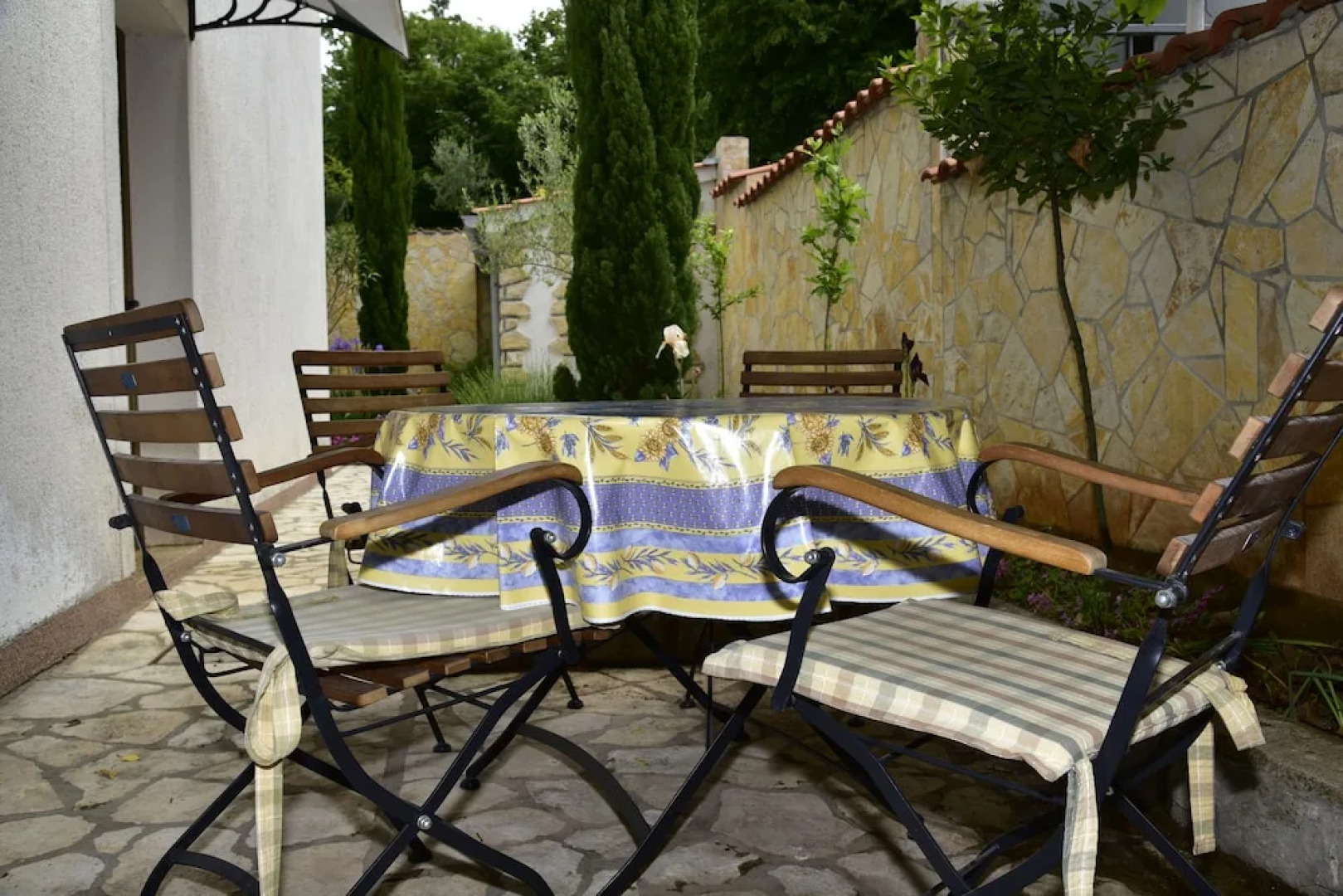 Apartment Wood Street and India