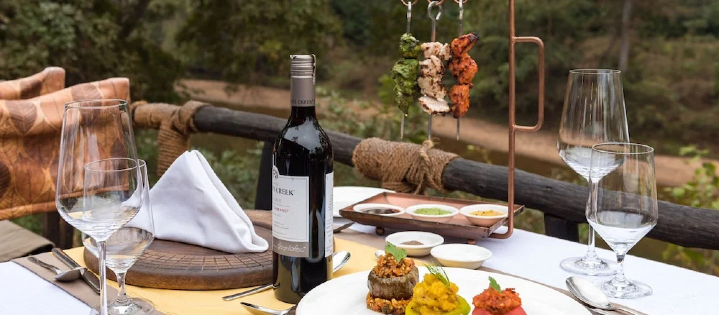 Banjaar Tola A Taj Safari Lodge - Kanha National Park