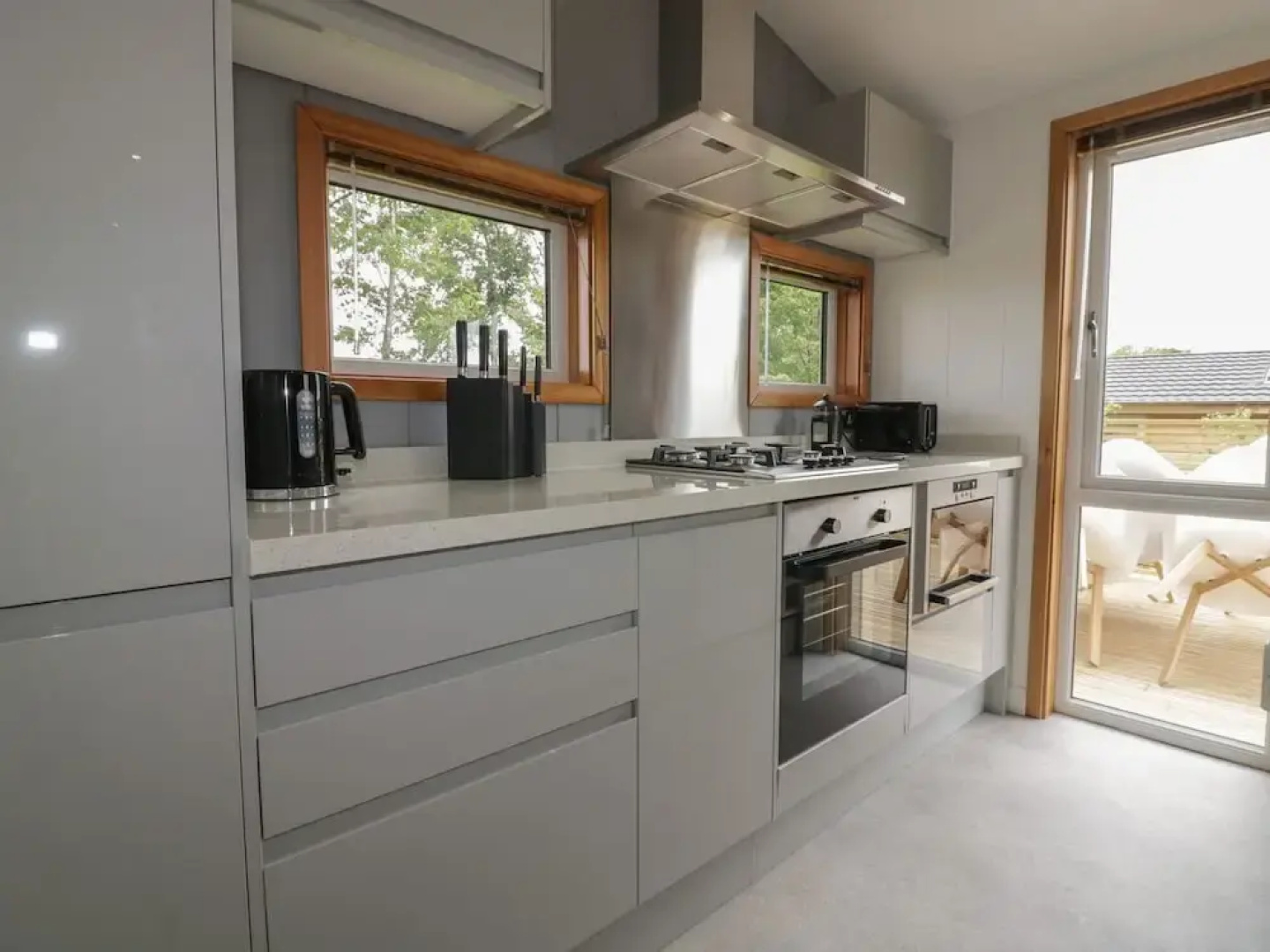 18 Meadow Retreat