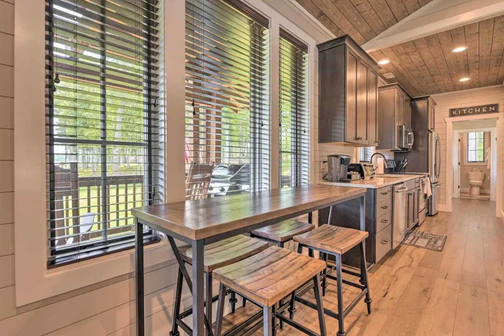 7 Mi to Ski Sapphire Valley: Cottage w/ Fire Pit