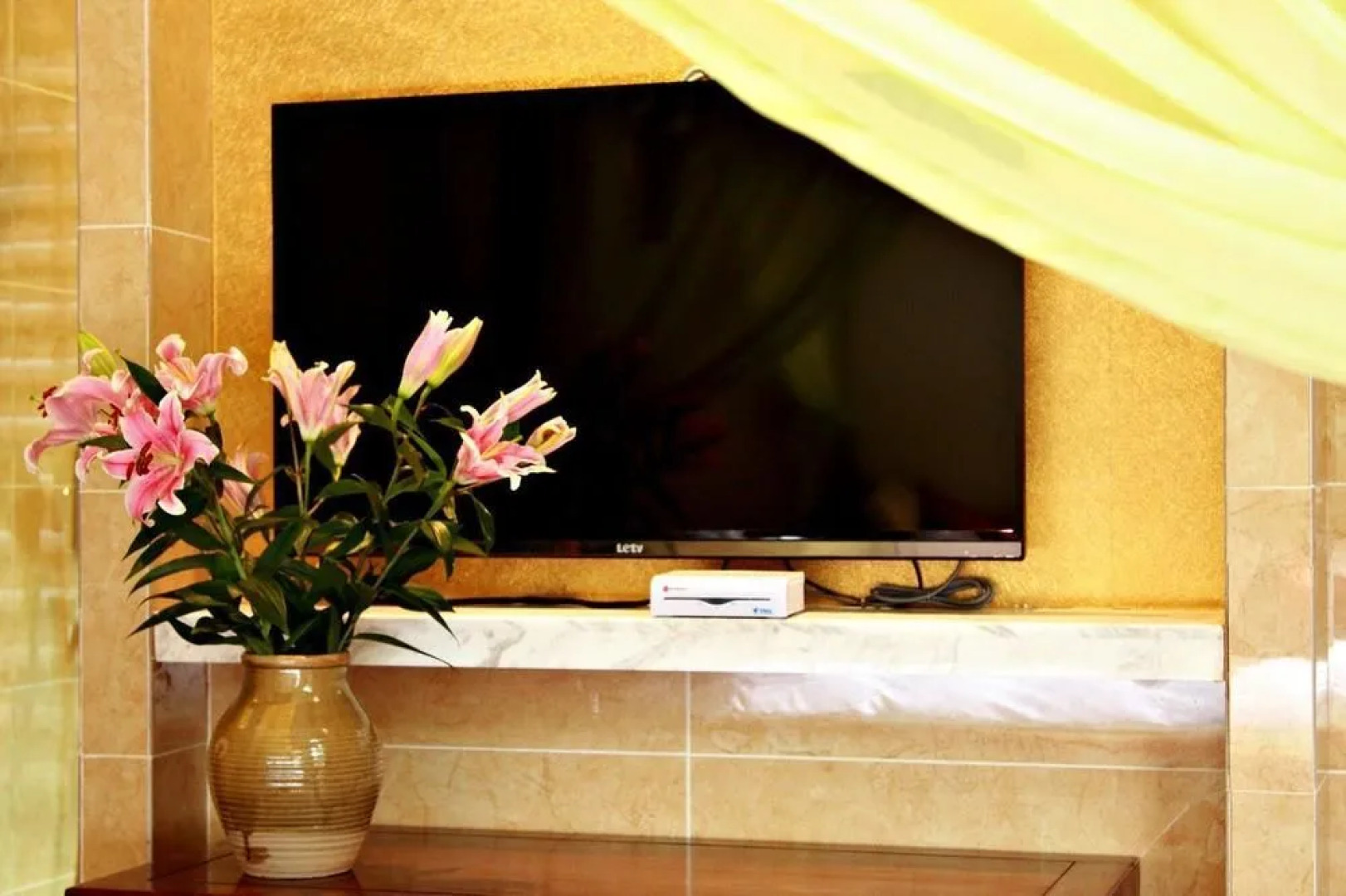 Lijiang Yongli Five Yard