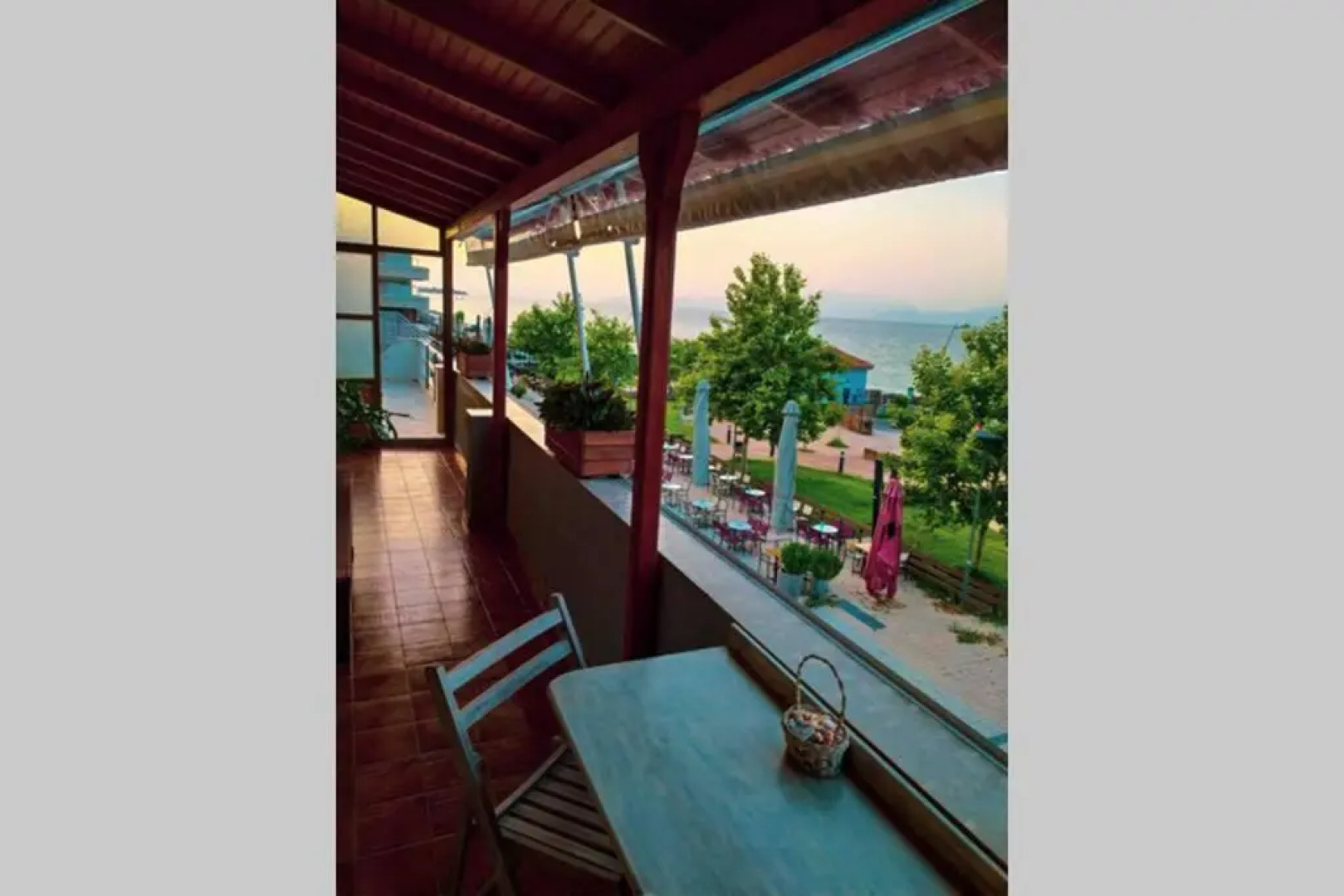 Sea View Roof Garden Apartment