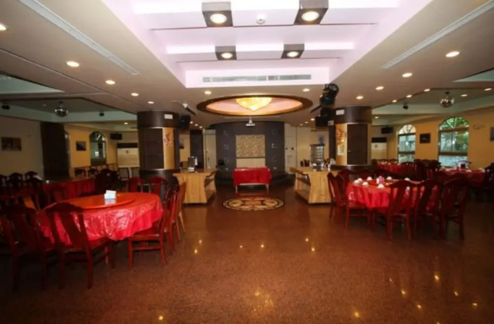 Long Fu Hotel