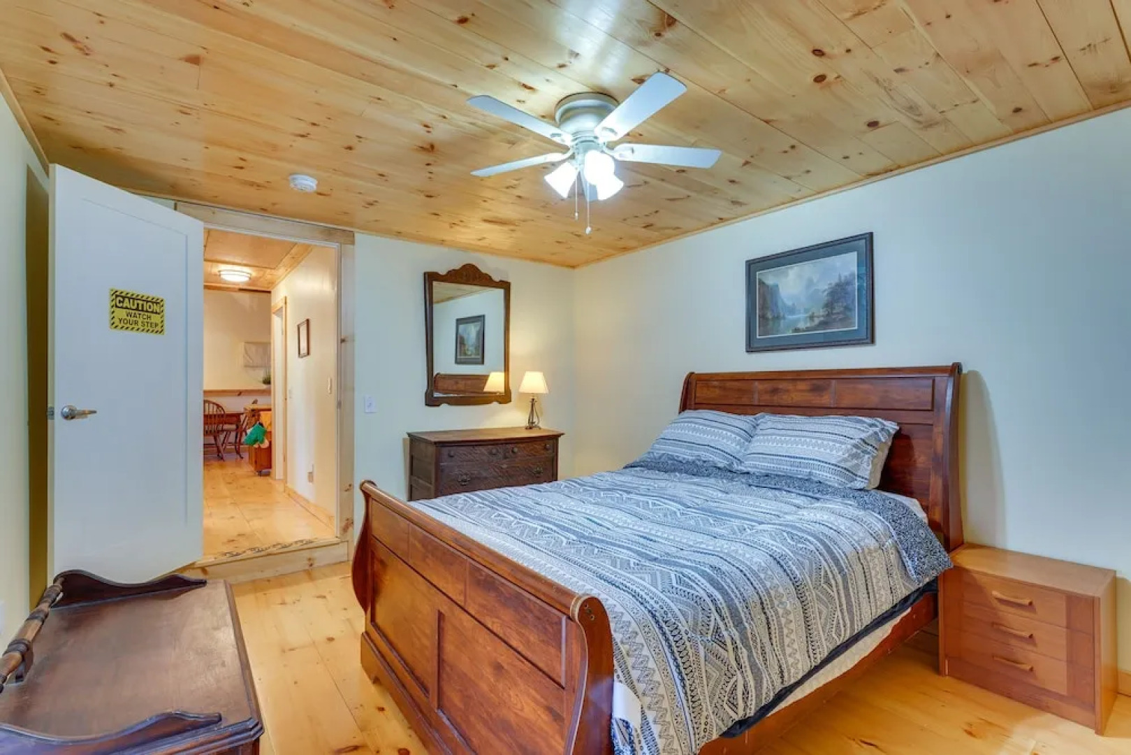 Inviting Chittenden Apartment Near Pico Mountain!