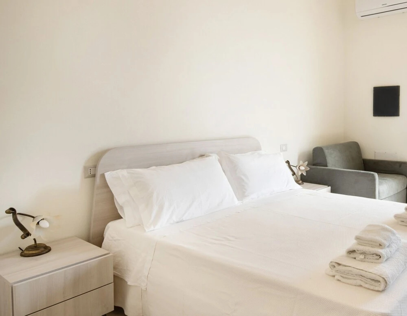 Welcomely - Vico Giordano Bruno 27