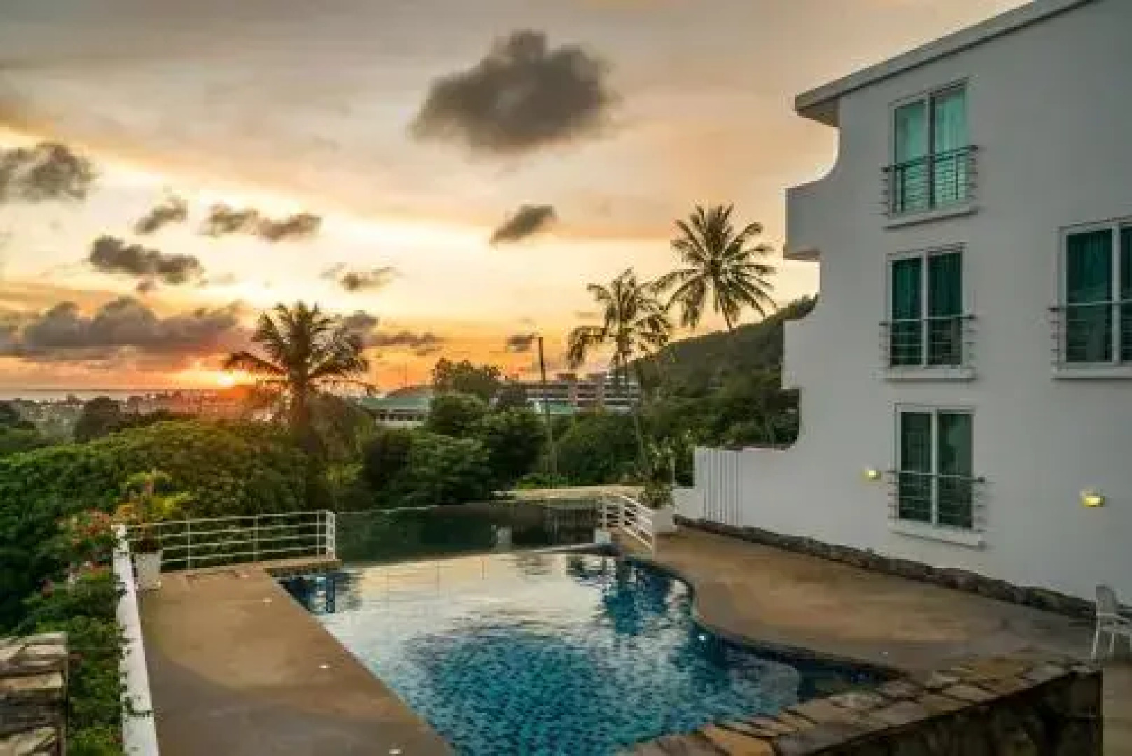 Kata Ocean View Condominium By Lofty