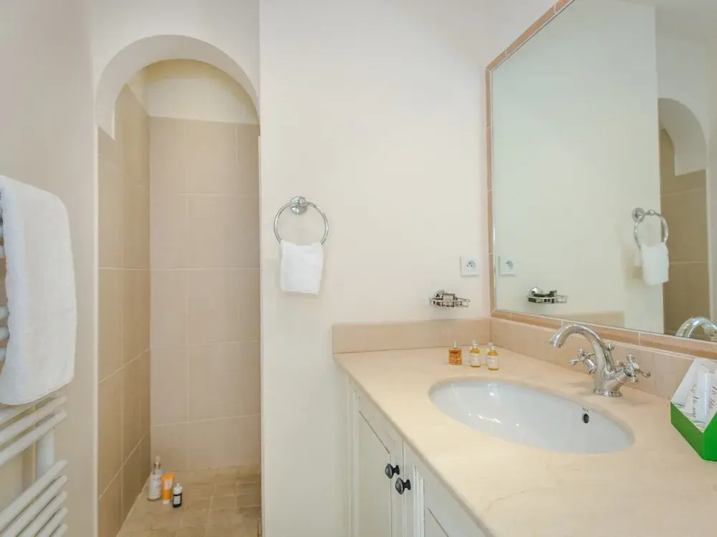 Resort in Var With Golf & Wellness