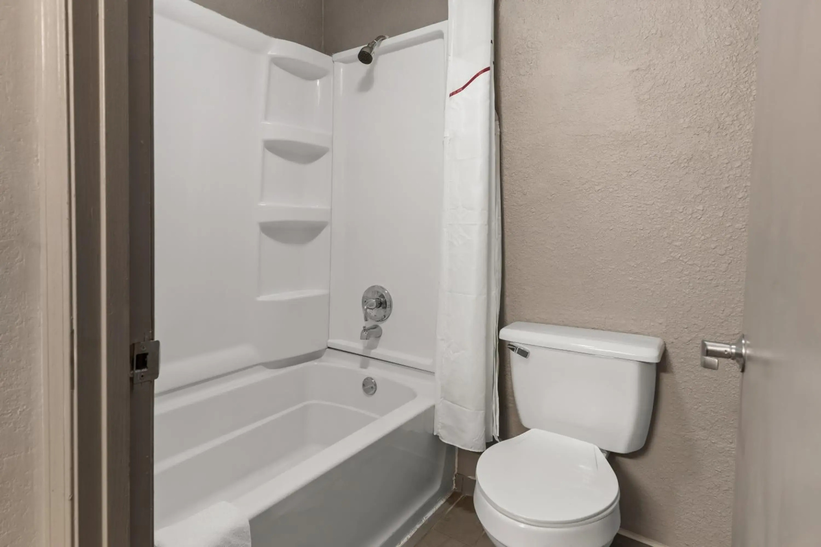 Red Lion Inn & Suites Caseyville