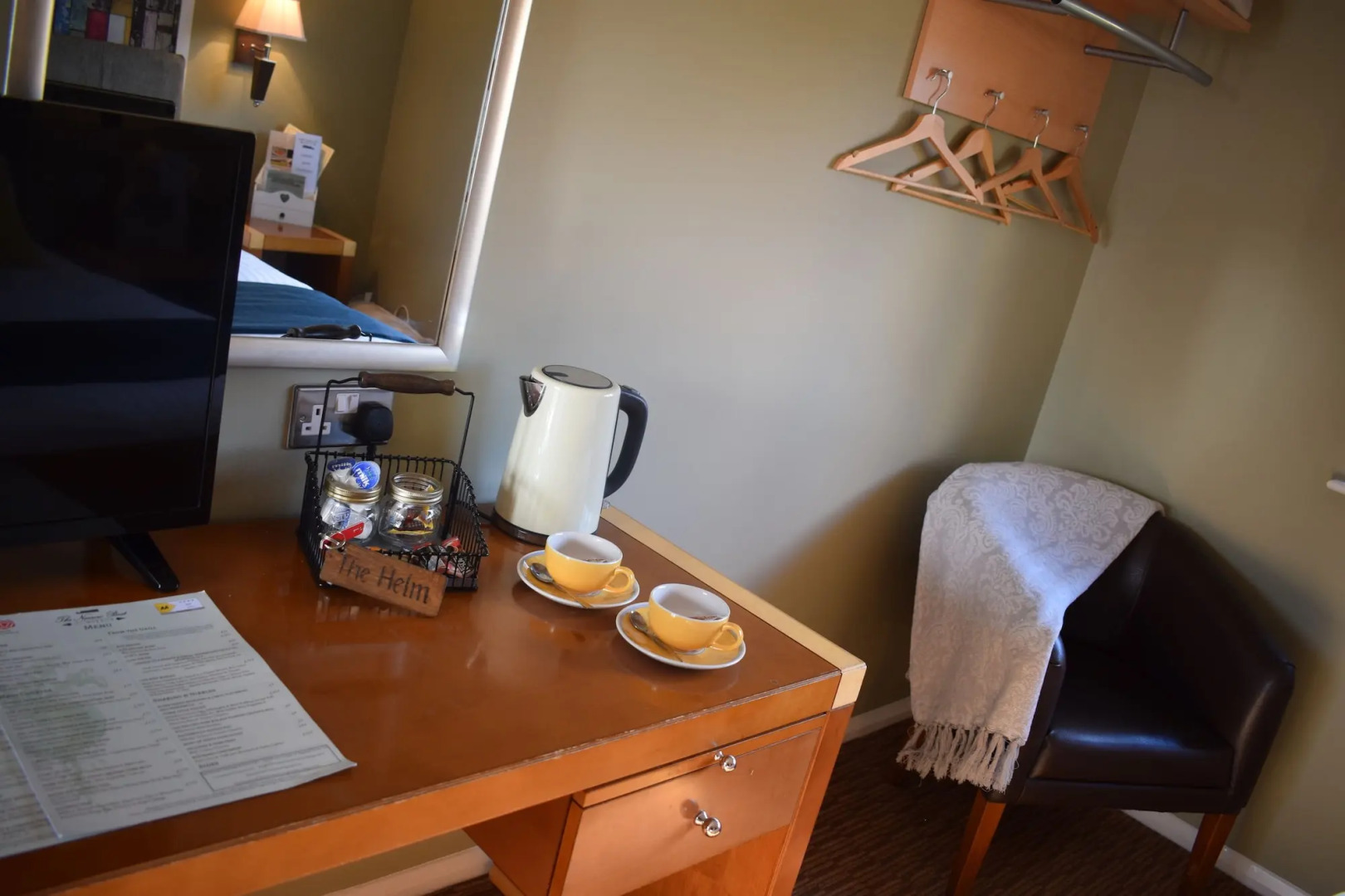 The Narrowboat At Weedon