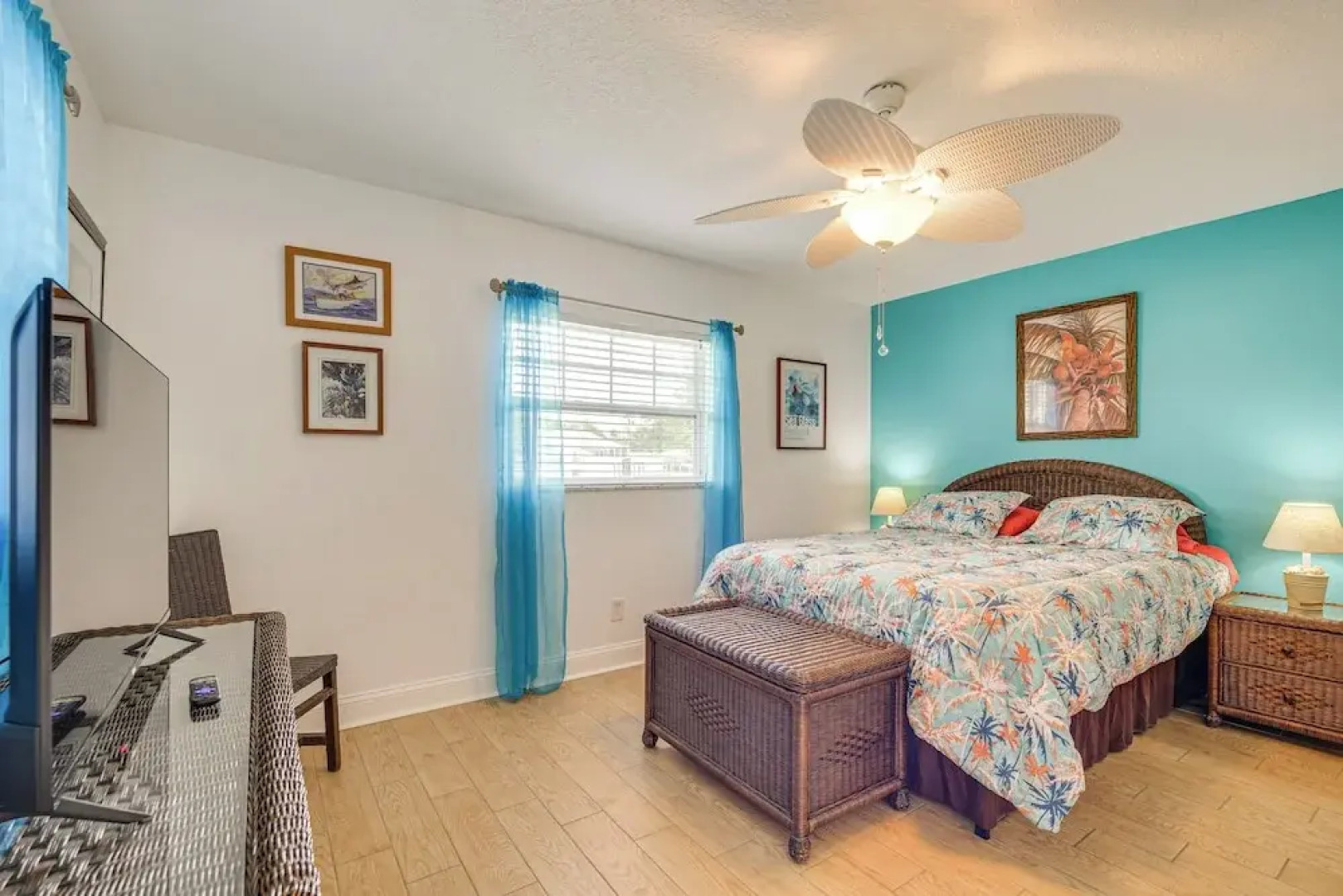 Boat Dock & Kayaks: Canalfront Home in Homosassa