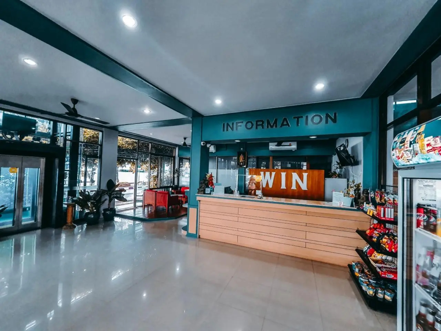 Win Hotel