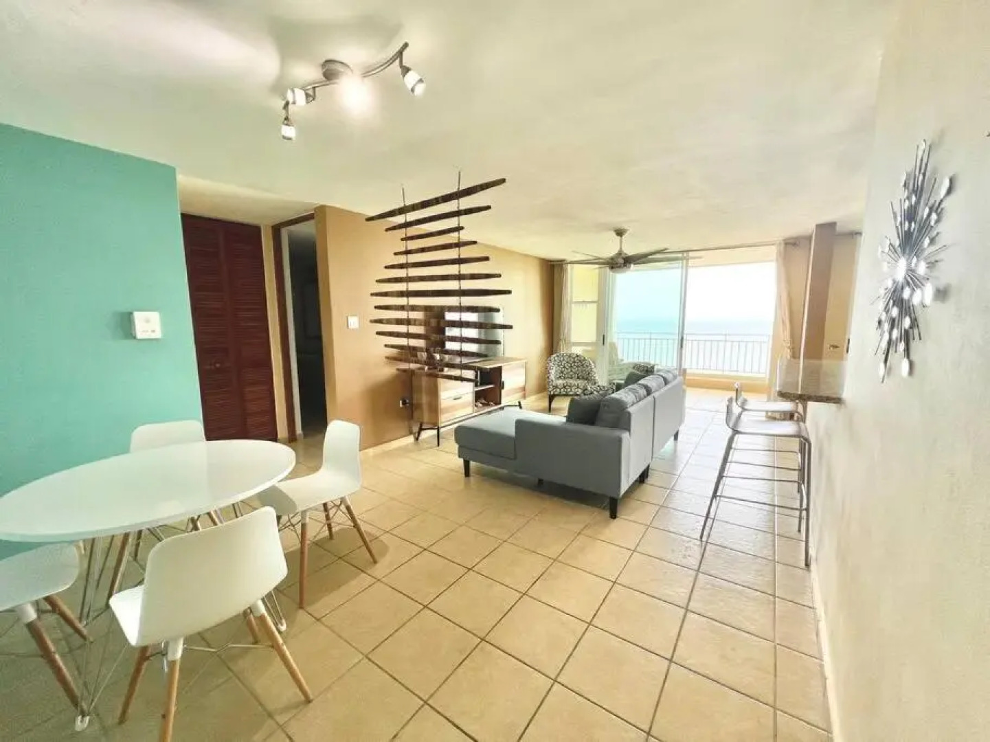 Palomino Island View