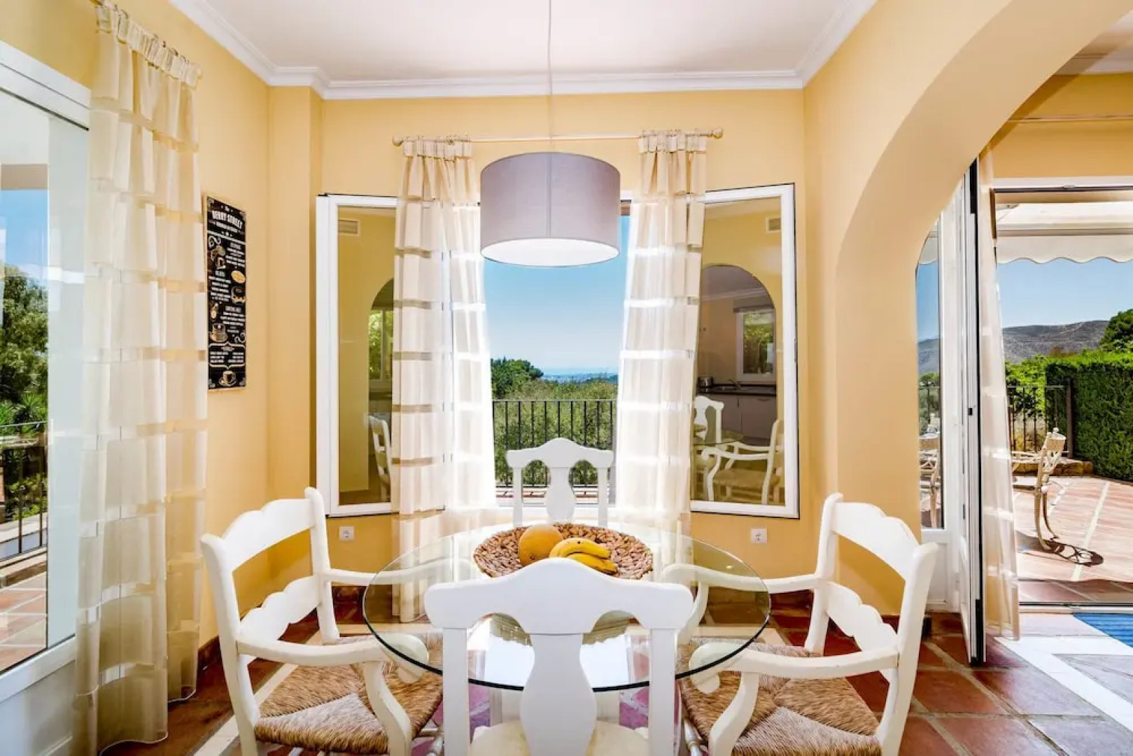 SBCC 2 bedroom villa with breathtaking views Roomservice