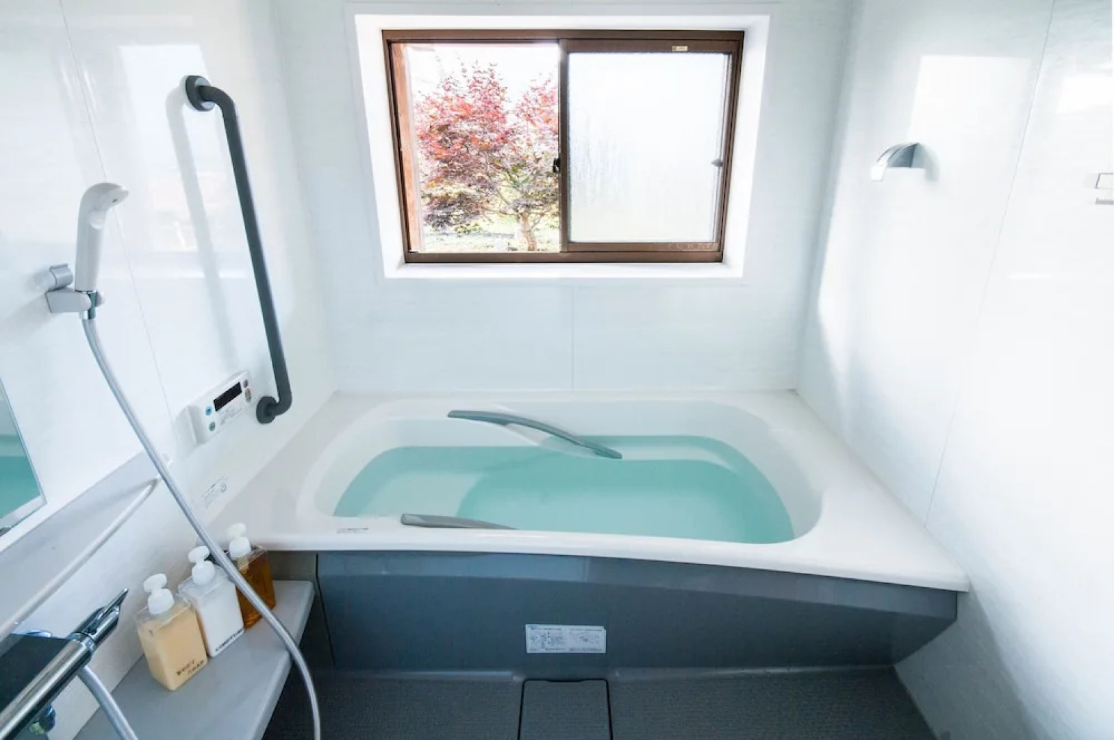 Miyama Futon & Breakfast Thatched Cottages