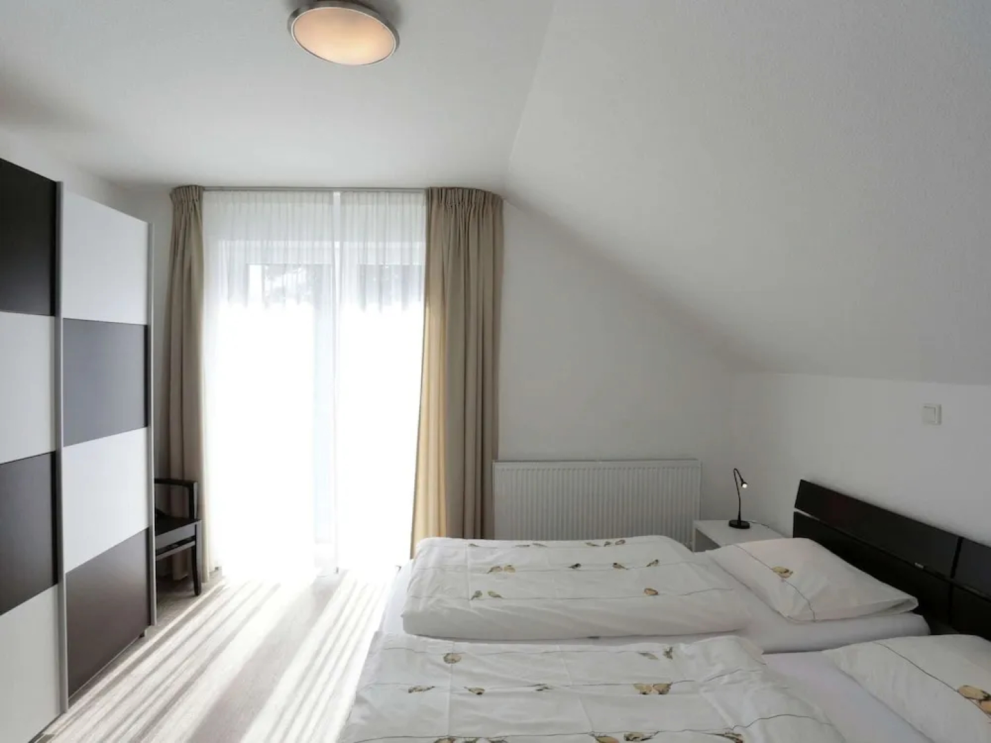 Beautiful Villa with Garden near Ski Area in Kustelberg