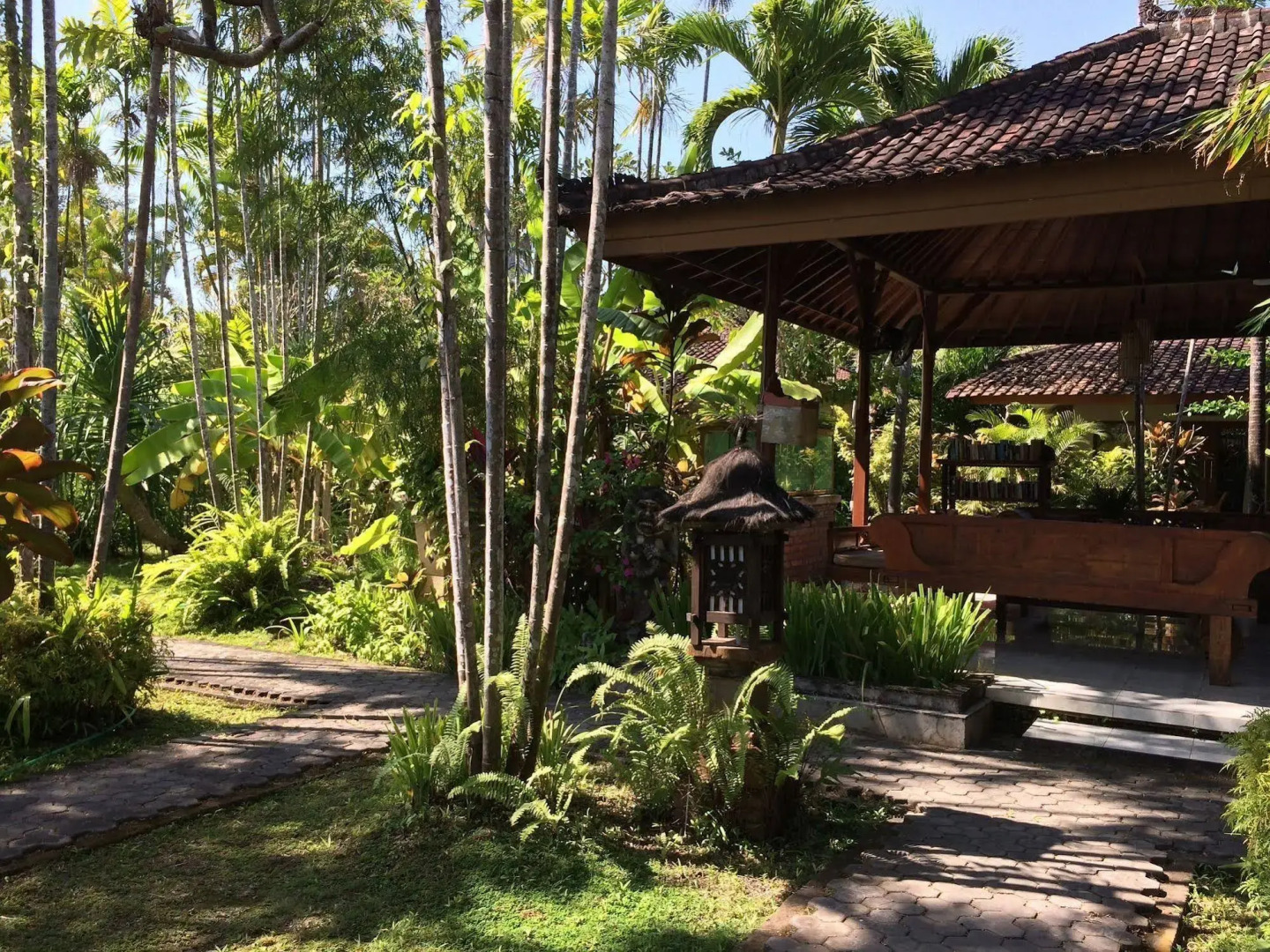 Bumi Ayu Bungalows