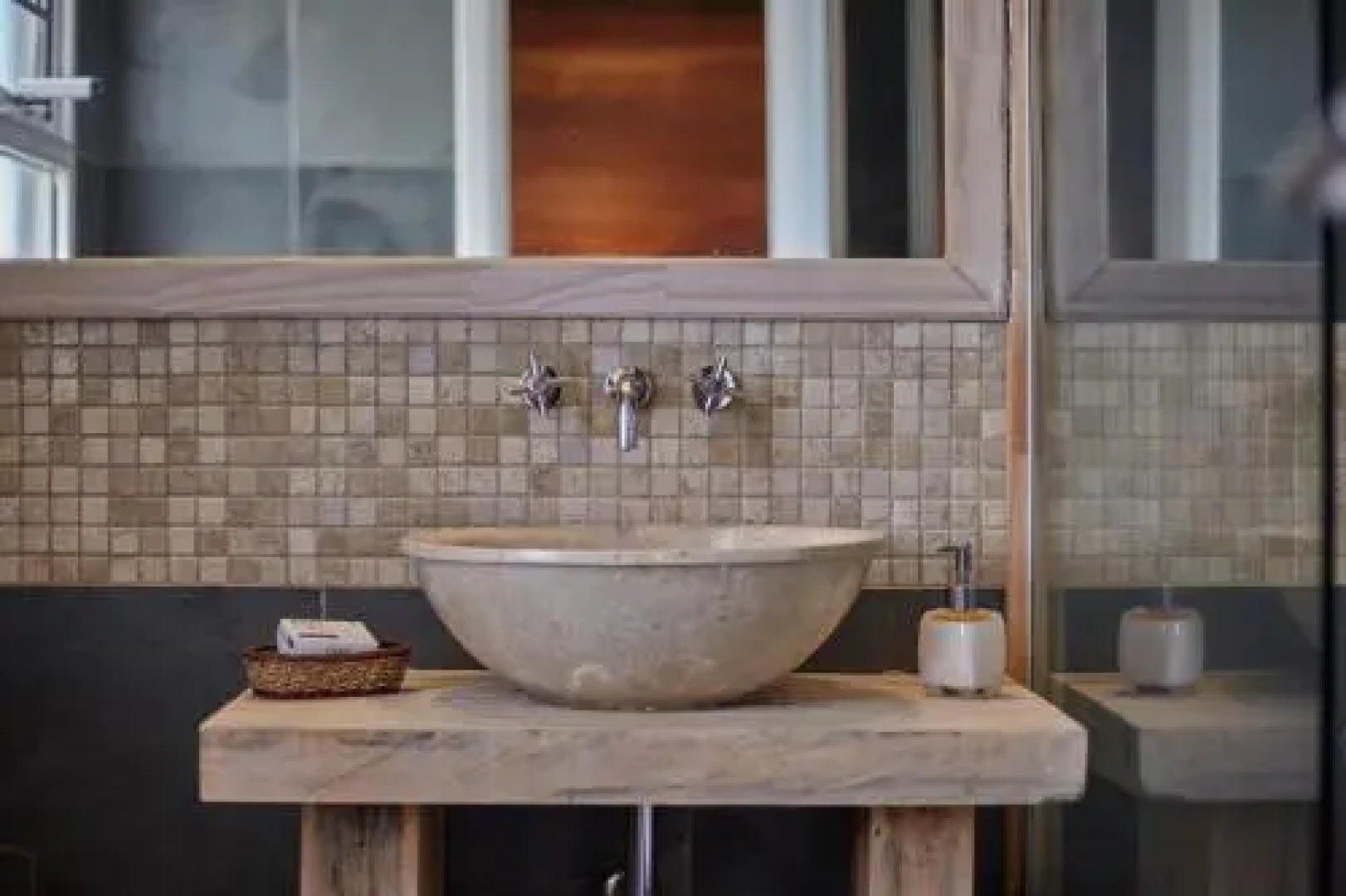 Villa Juana Bungalows & Suites