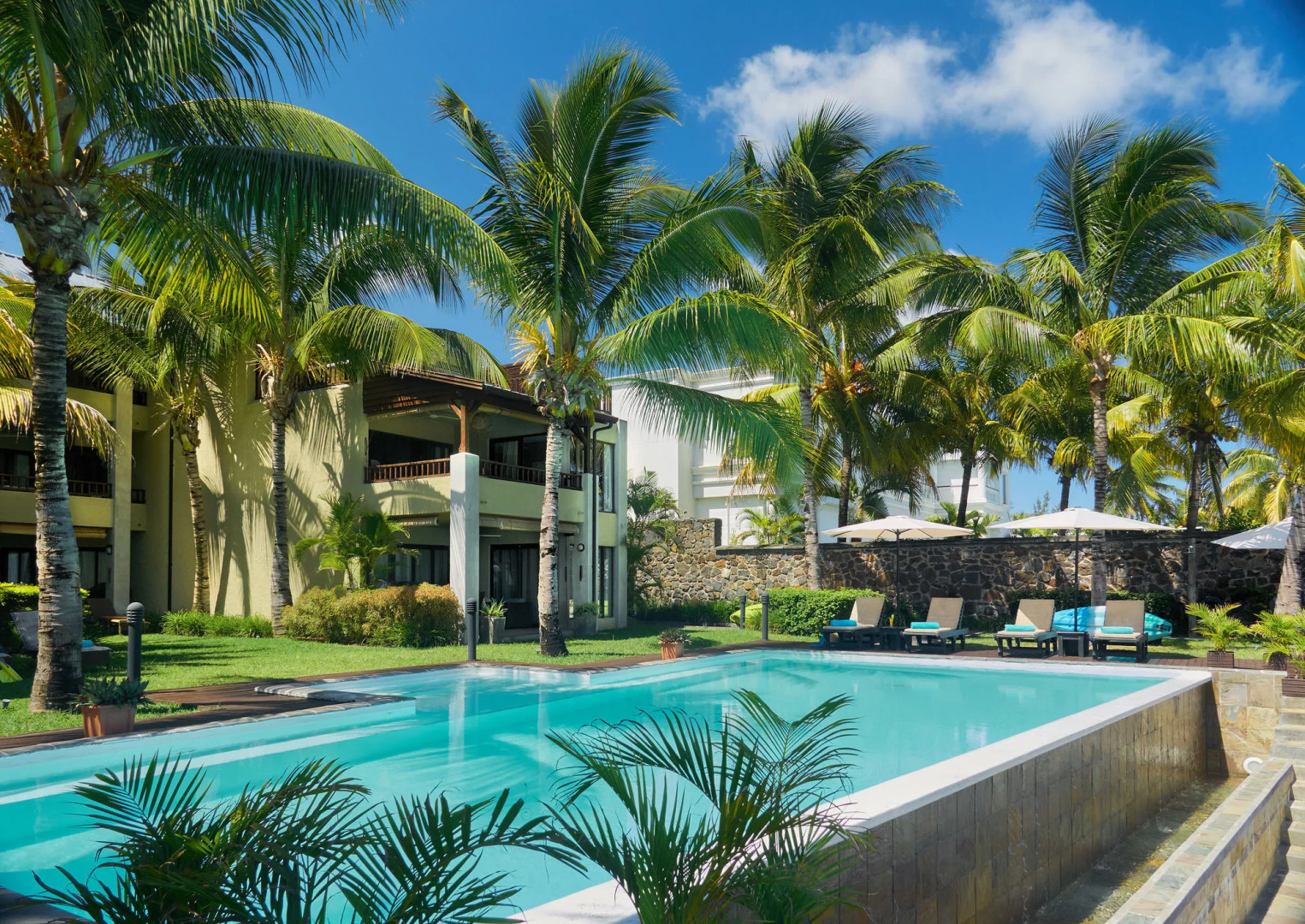 Bel Azur Beach Residence with LOV