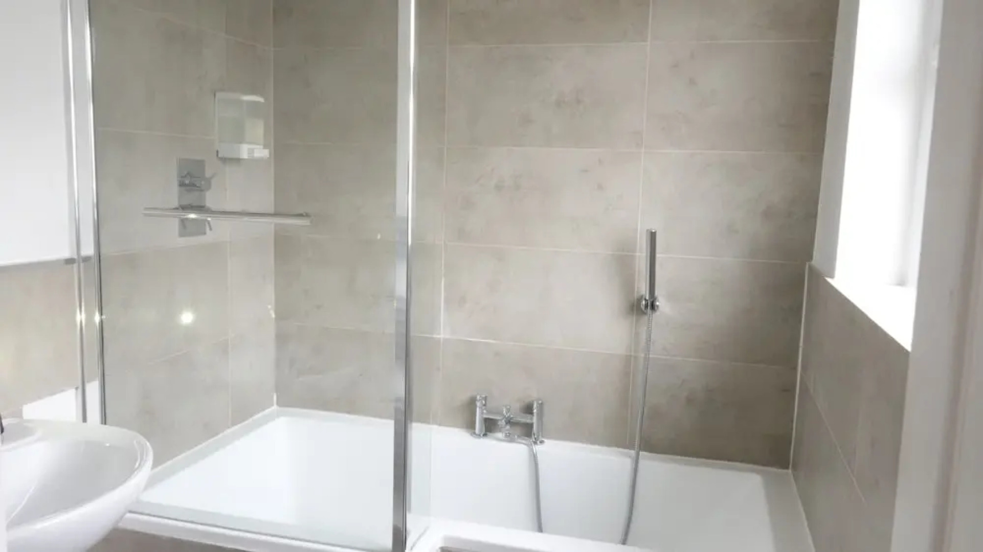 The Great Airport Place