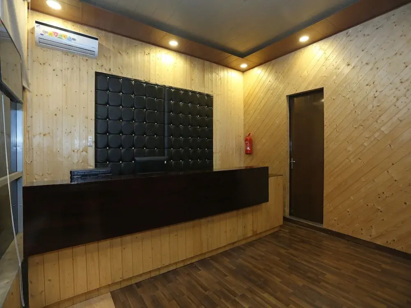 Capital O 24794 Aaryavan Resorts