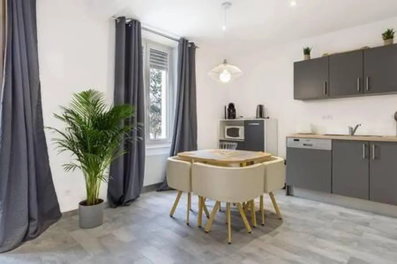 Apartment With one Bedroom in Mulhouse, With Wonderful City View, Balcony and Wifi