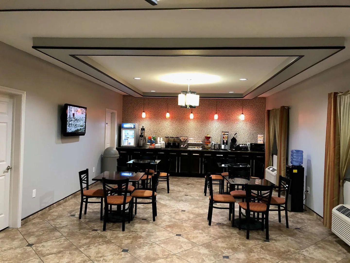 Executive Inn & Suites Joaquin