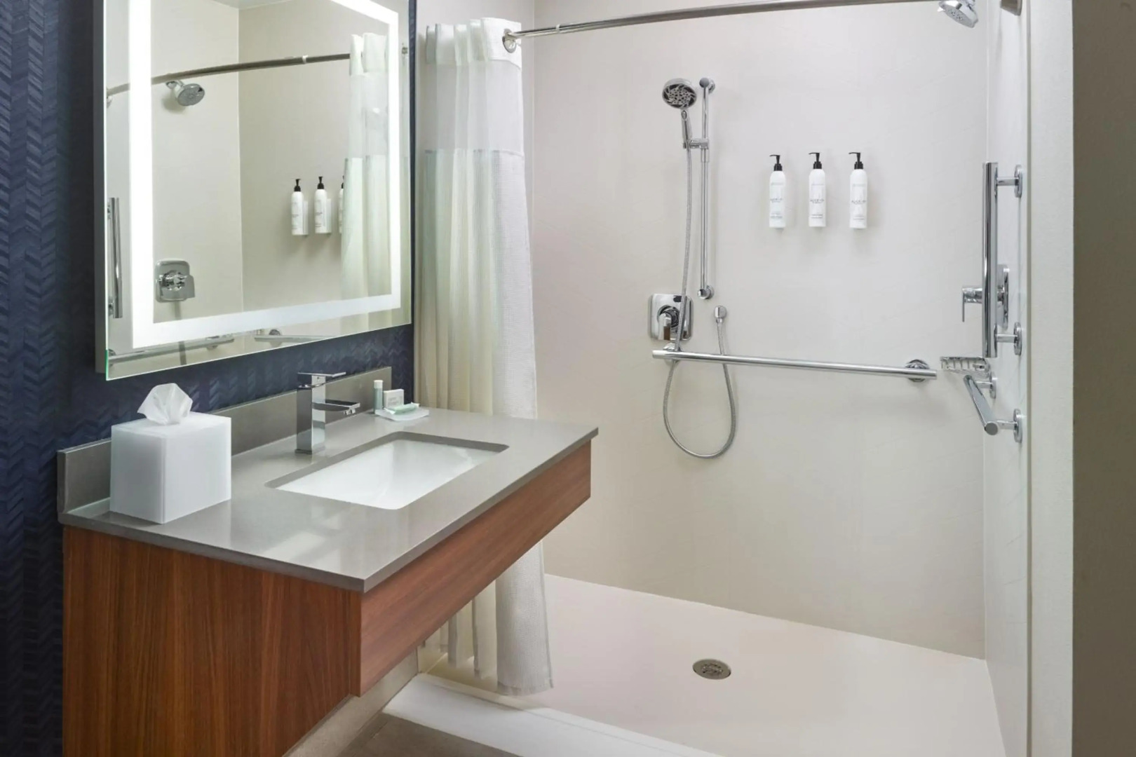 Fairfield Inn and Suites by Marriott Atlanta McDonough