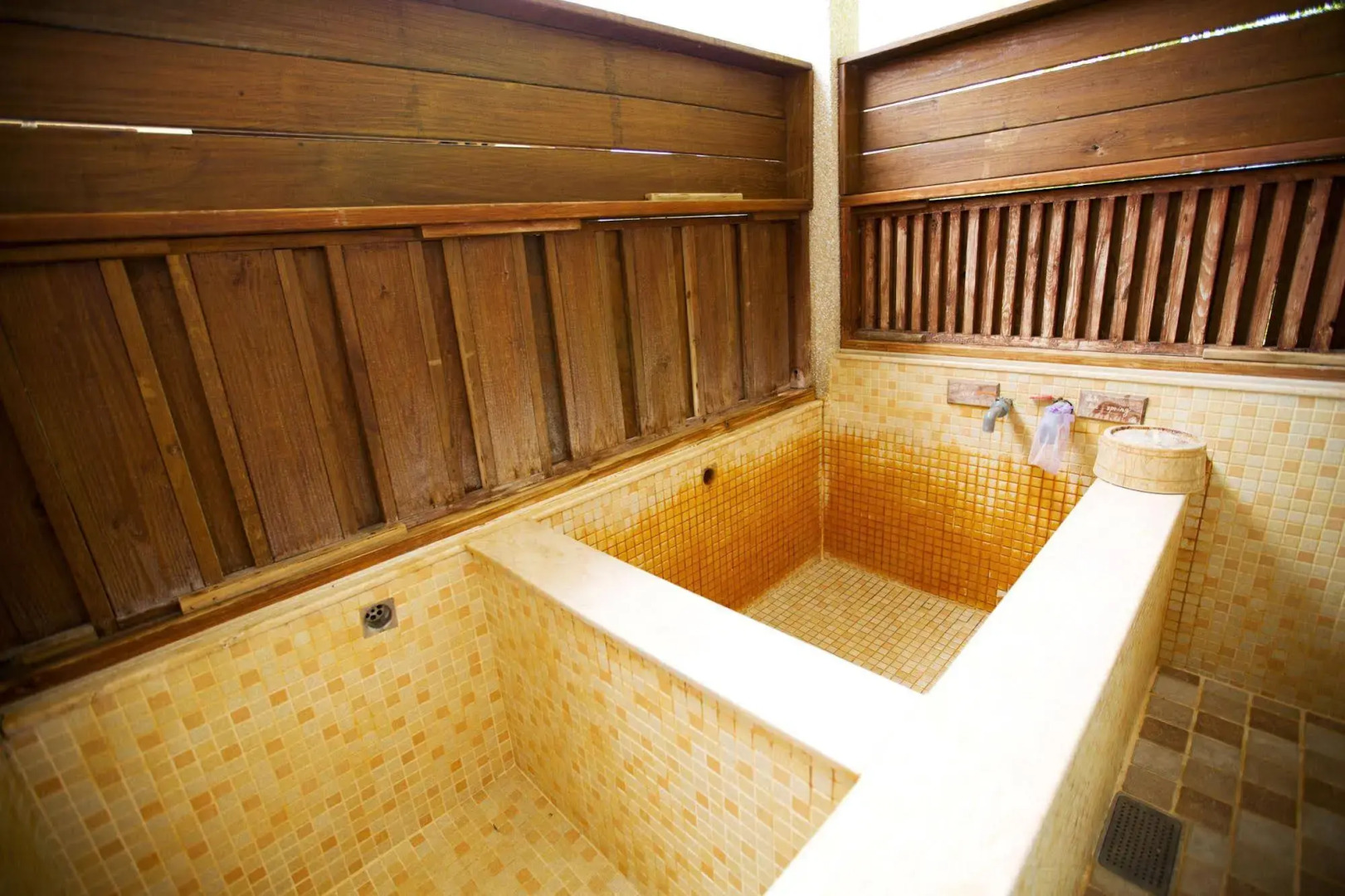 Yuan Hsiang Hot Spring