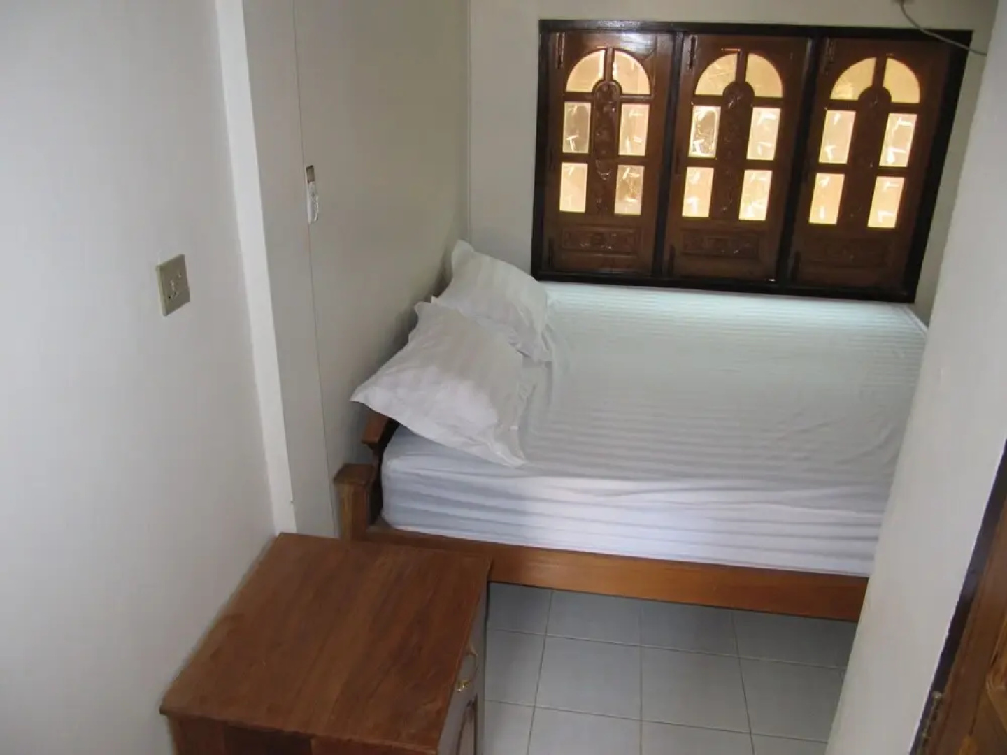 Lux Pillow Hostel Hpa An
