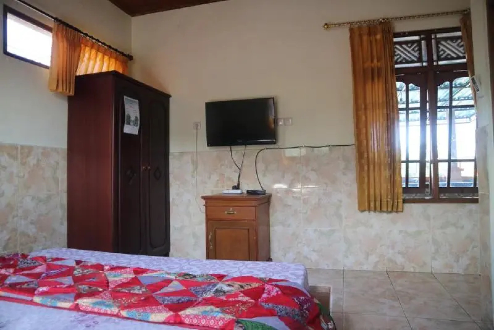 Harmony Guest House by ZUZU