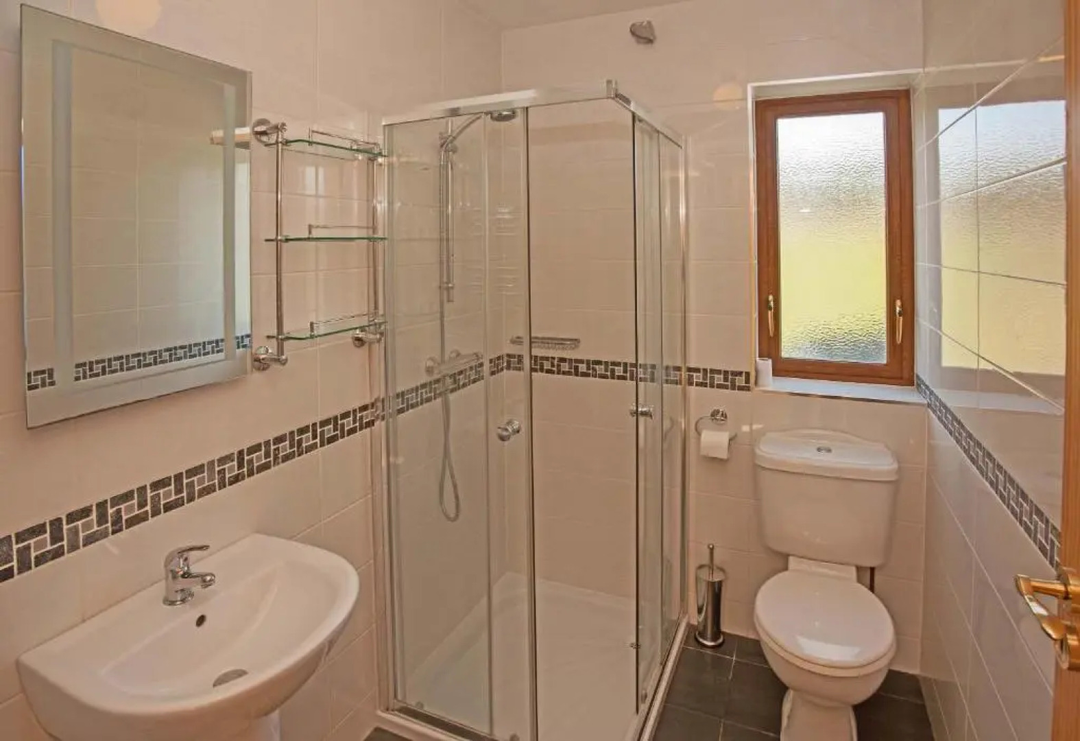 Cottage 238 – Cleggan