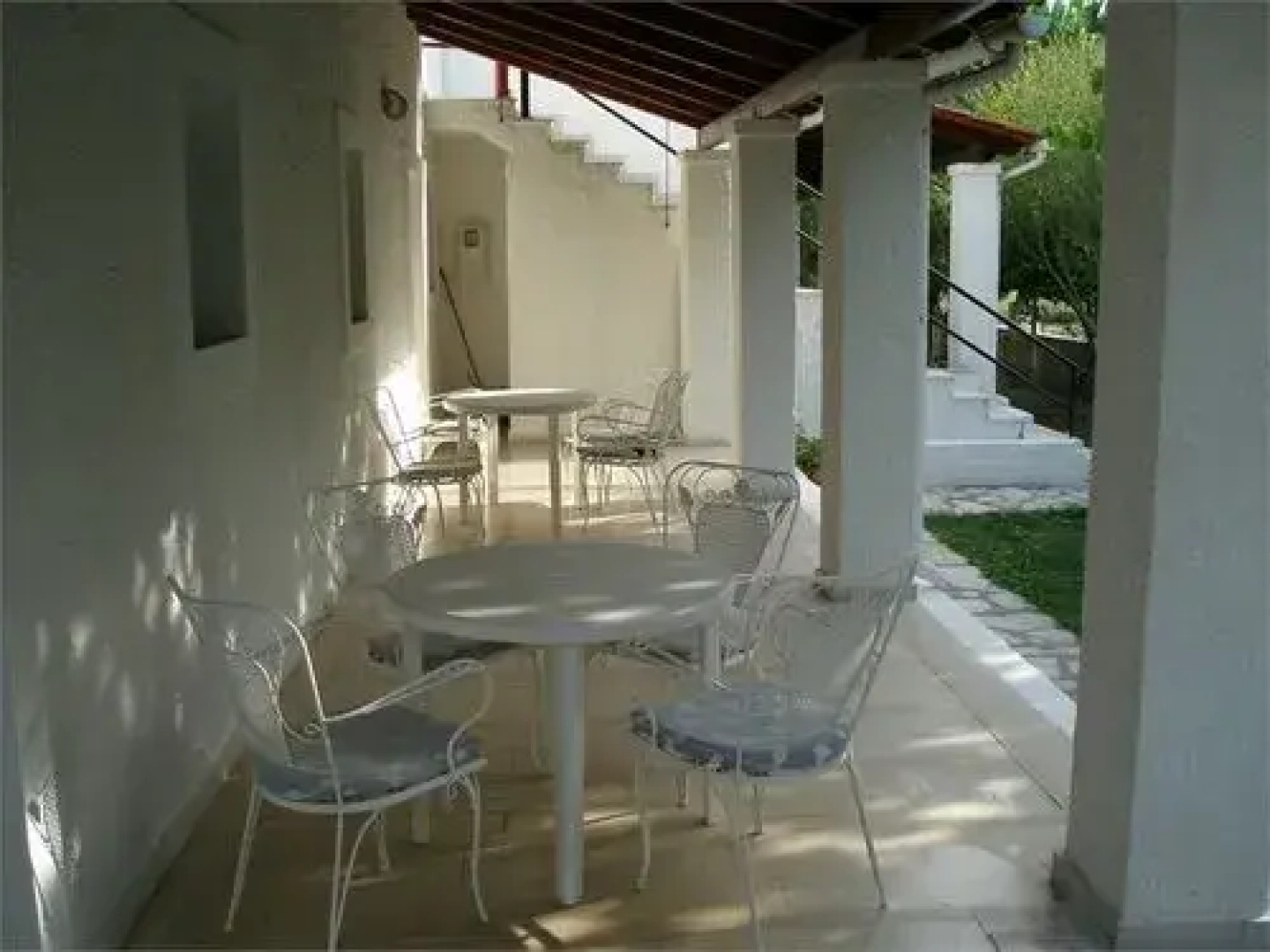 Sandra Apartments