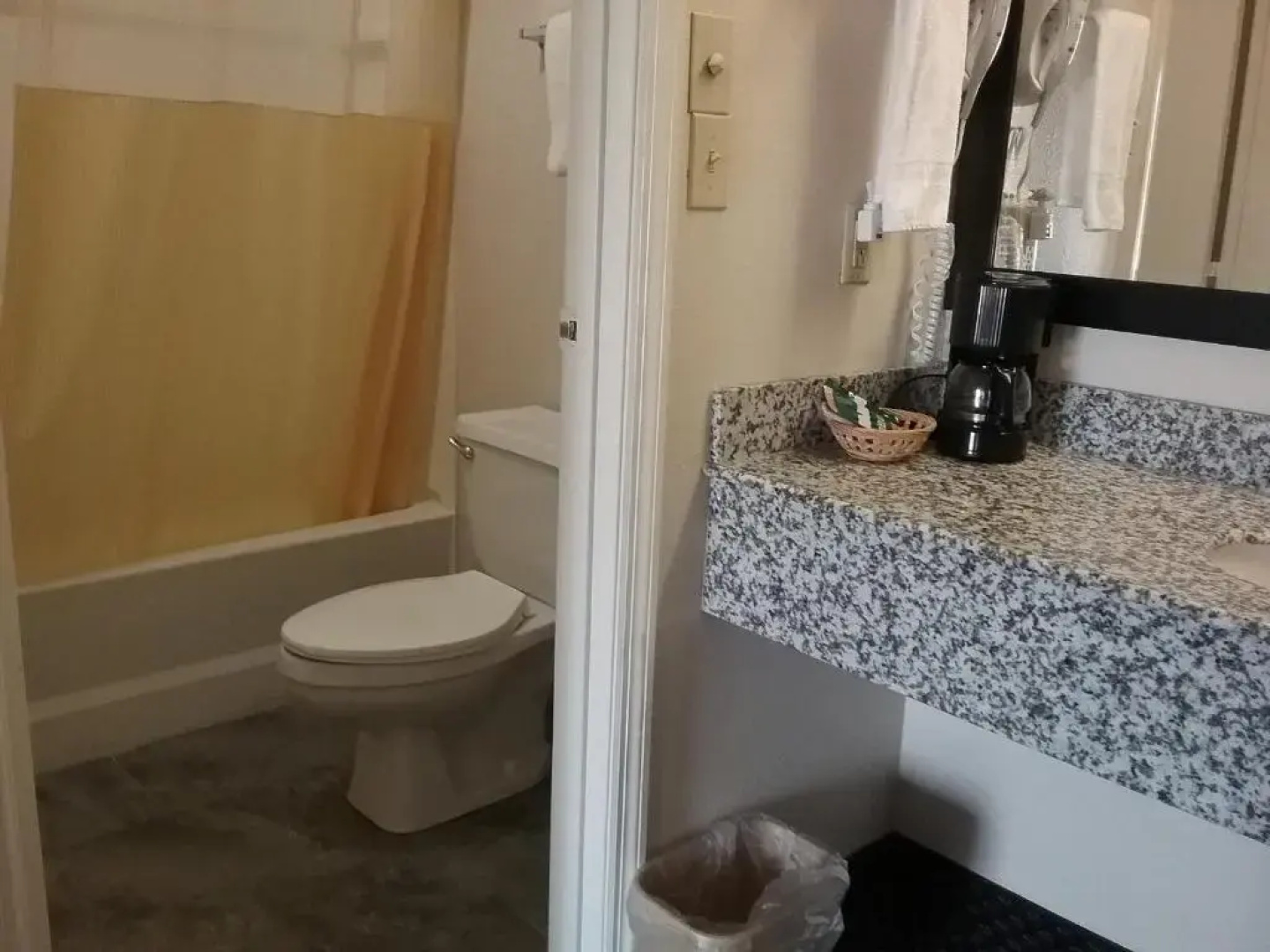 Days Inn/ Blue Ridge