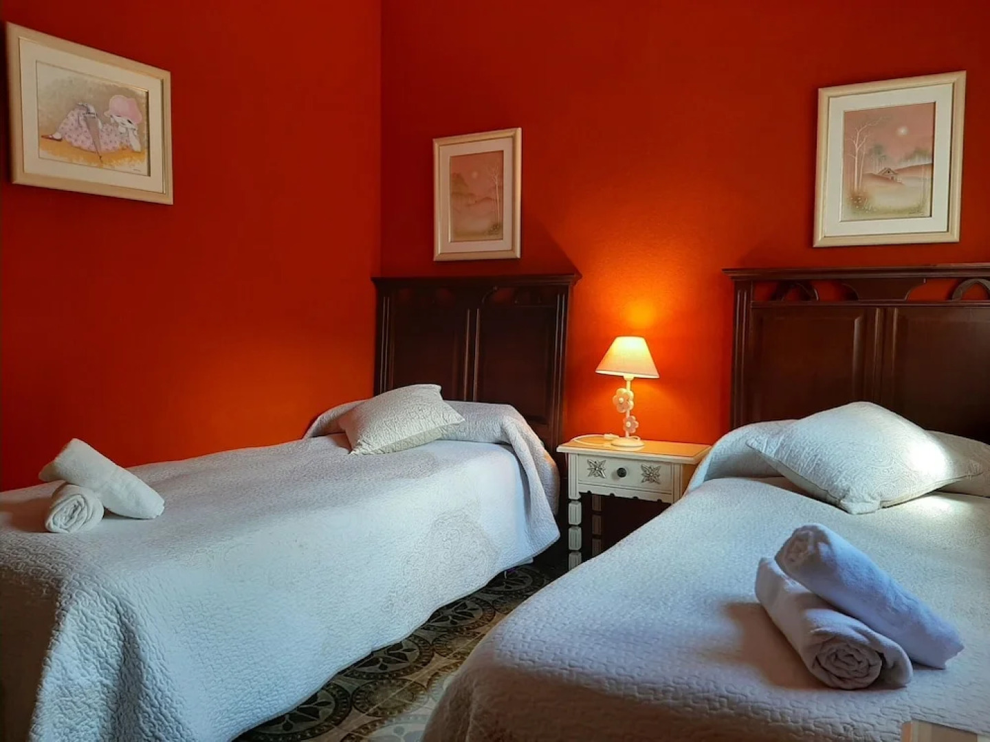 Holiday Home With Views Over the Valley & Private Pool