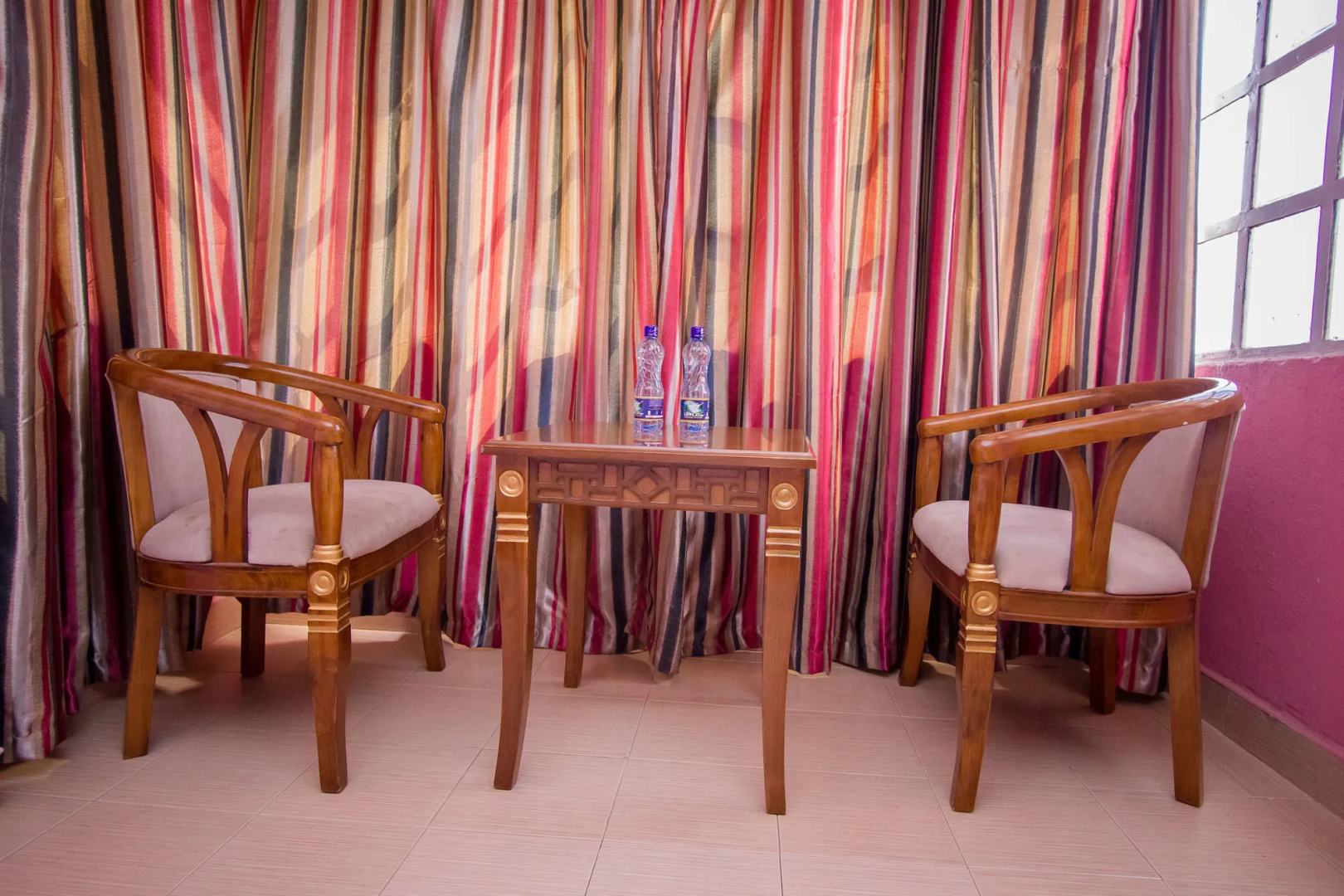 Jarika County Lodge
