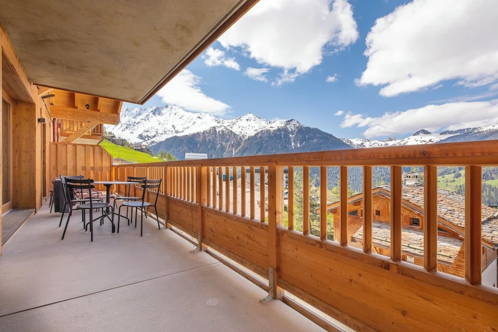 La Cour Aux Ecureuils