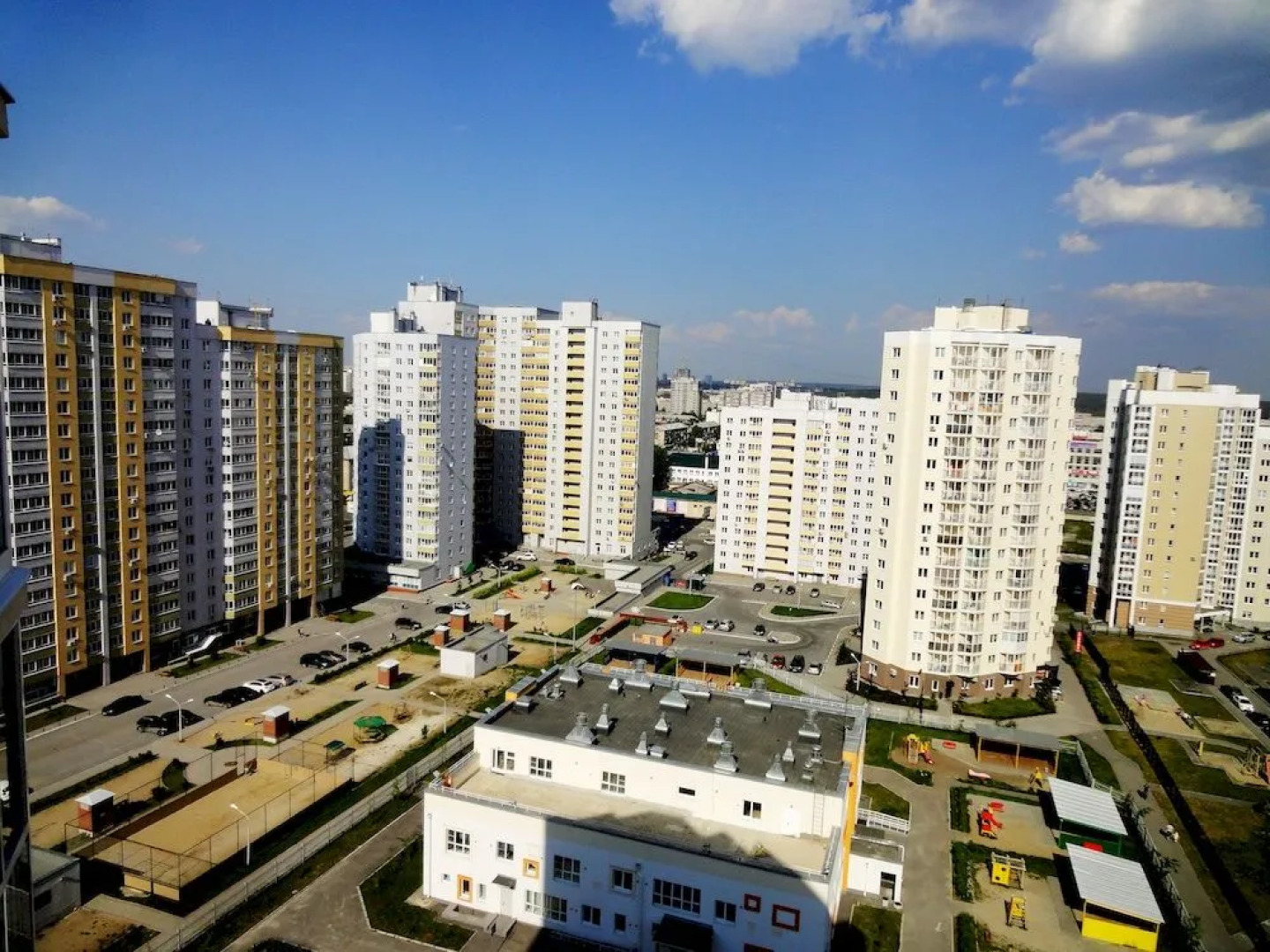 Апартаменты Максим