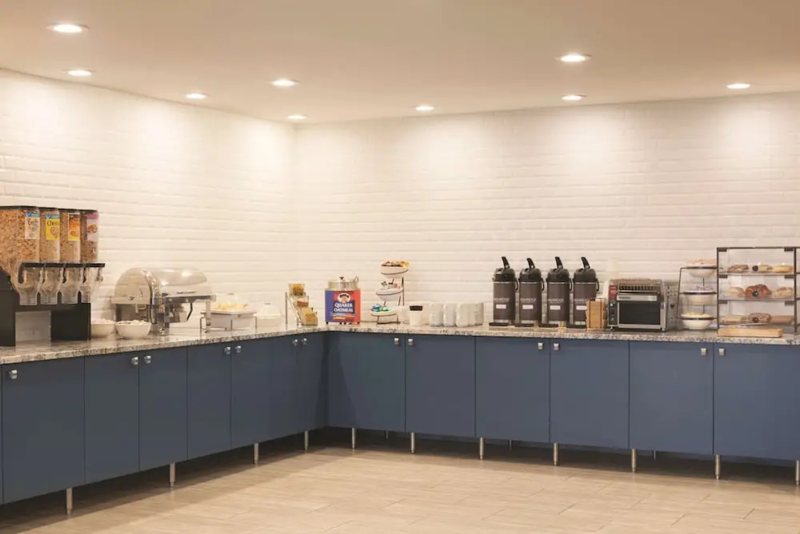 Country Inn & Suites By Carlson, Shoreview, MN