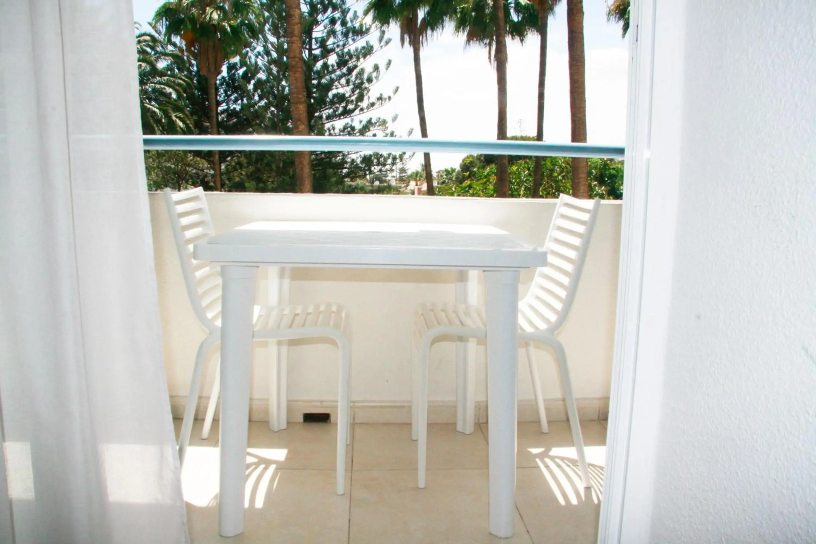 Aparthotel Playa del Sol - Adults Only