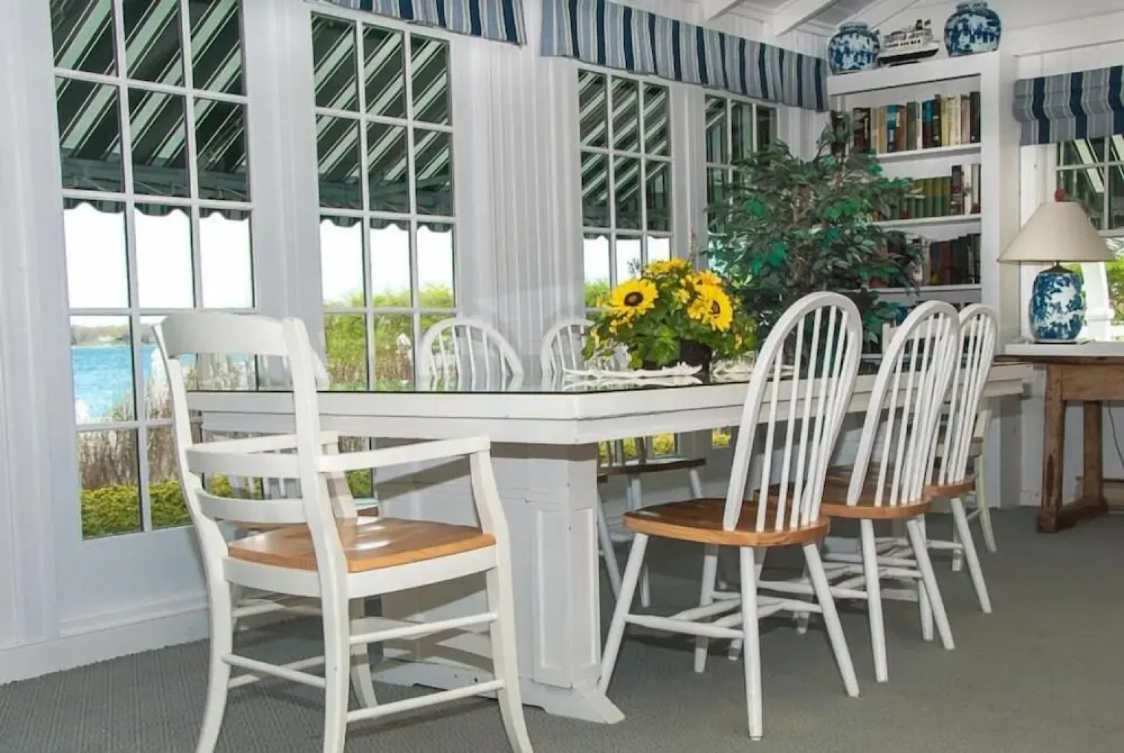 Harbor Knoll Bed & Breakfast