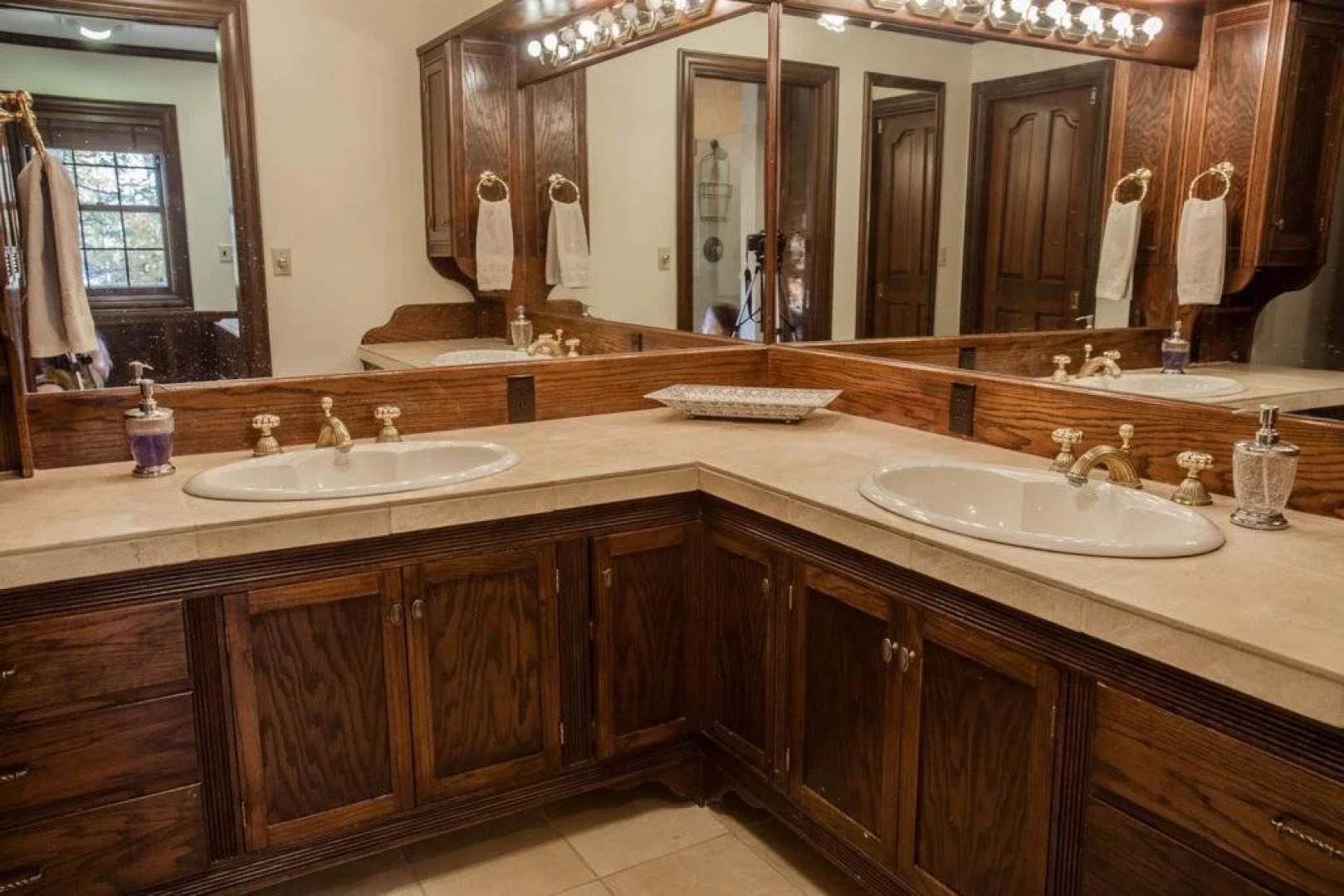 Pemberley Place Bed & Breakfast