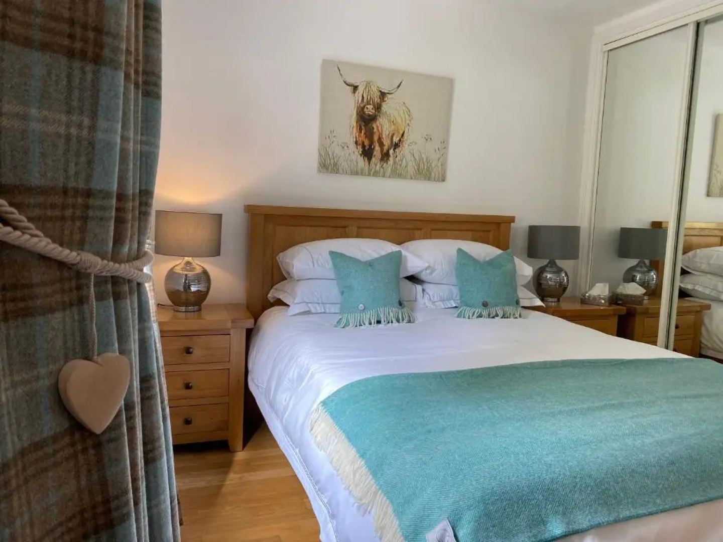 Bluebell Cottage with Hot Tub